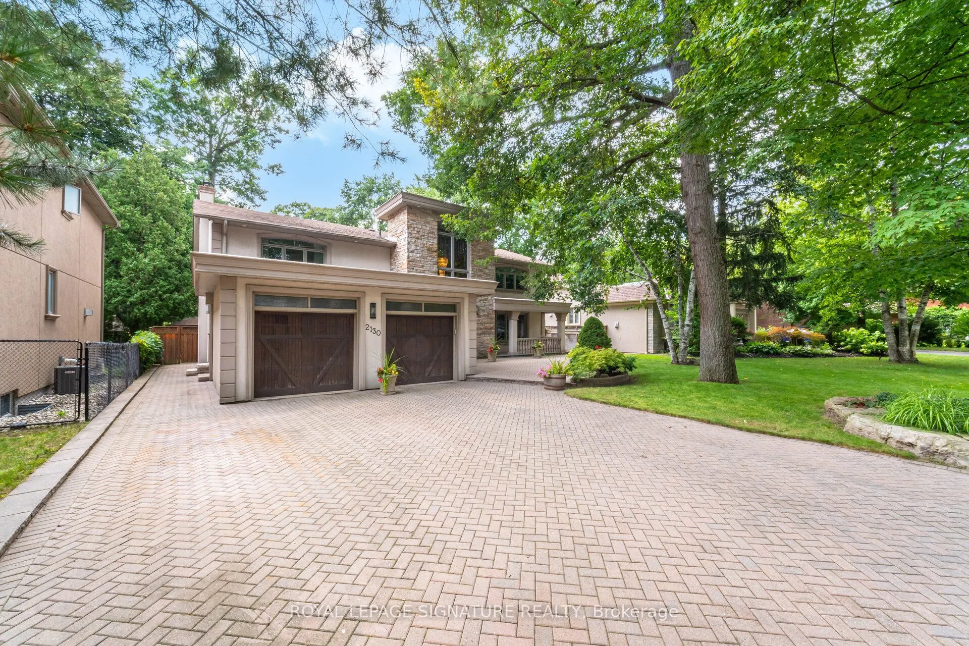 2130 Autumn Breeze Drive N