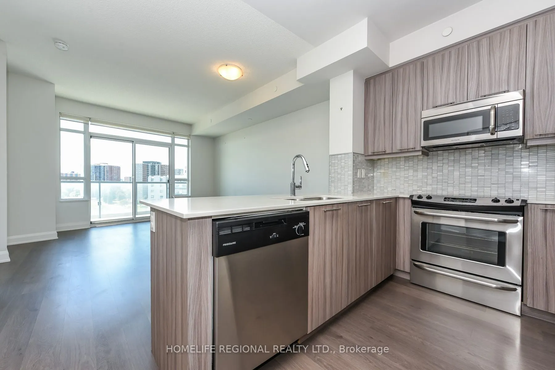 25 Fontenay Court #1306
