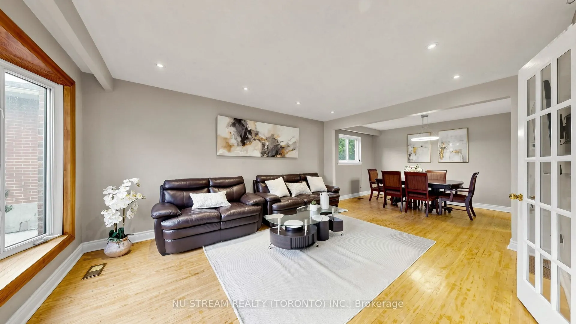 3163 Ibbetson Crescent