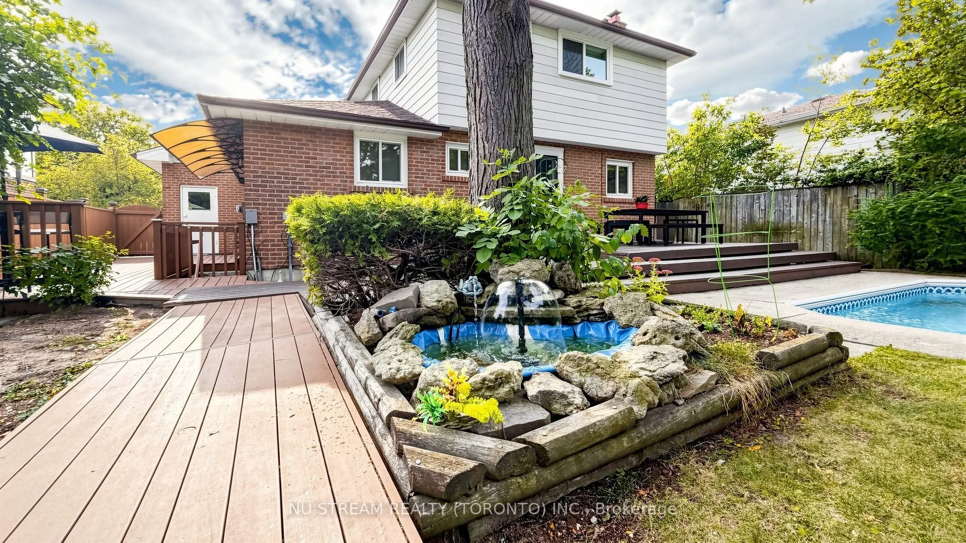 3163 Ibbetson Crescent