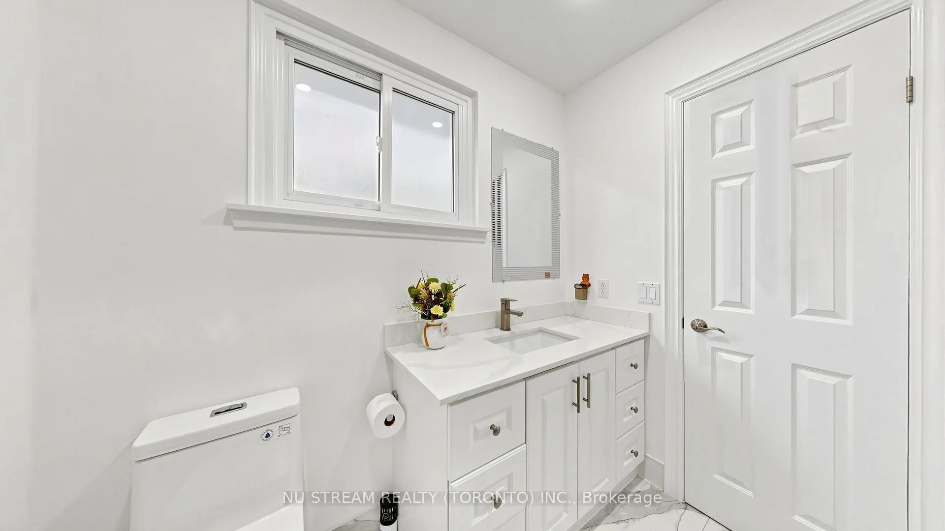 3163 Ibbetson Crescent