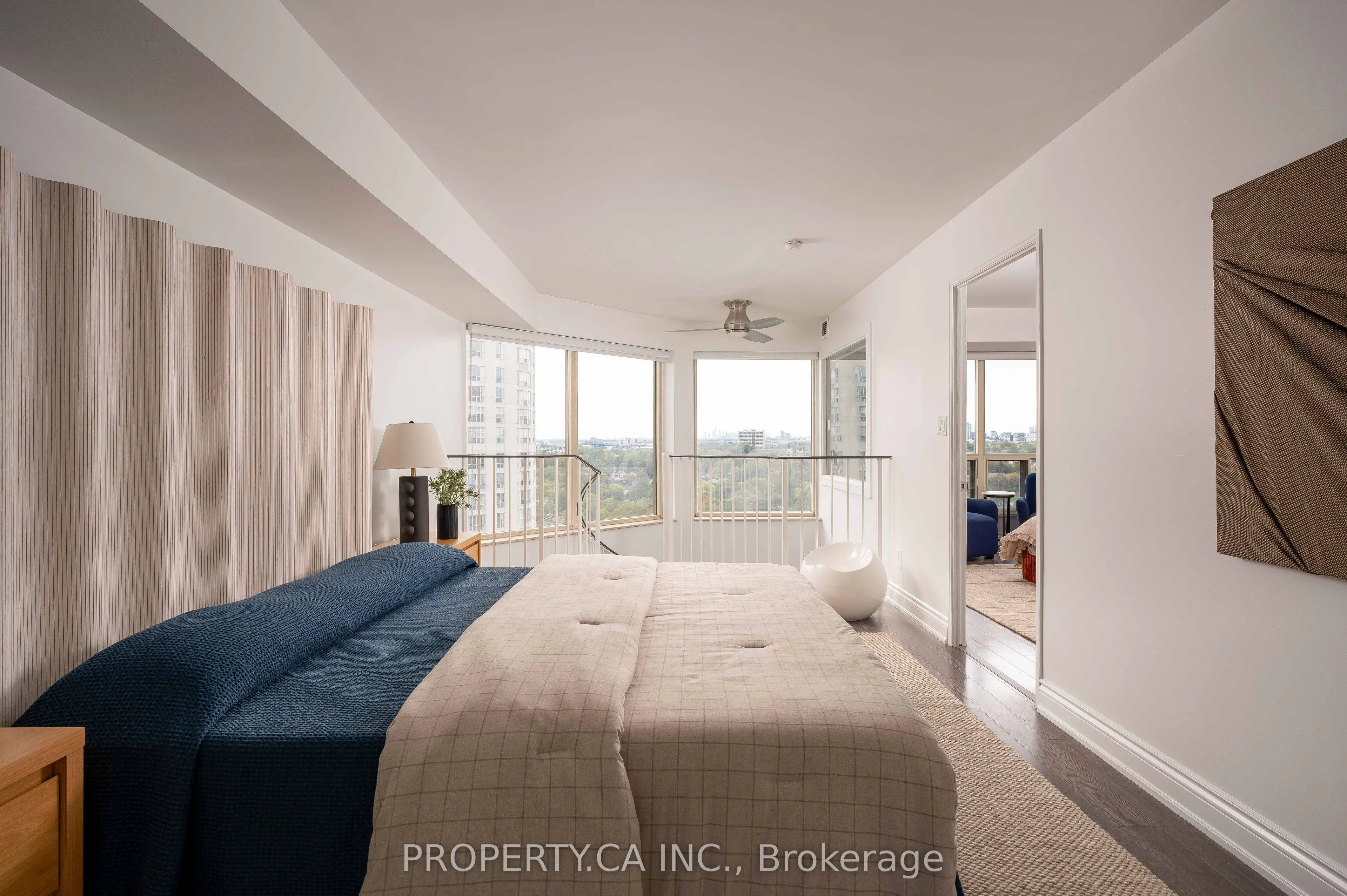 2269 Lake Shore Boulevard W #1701
