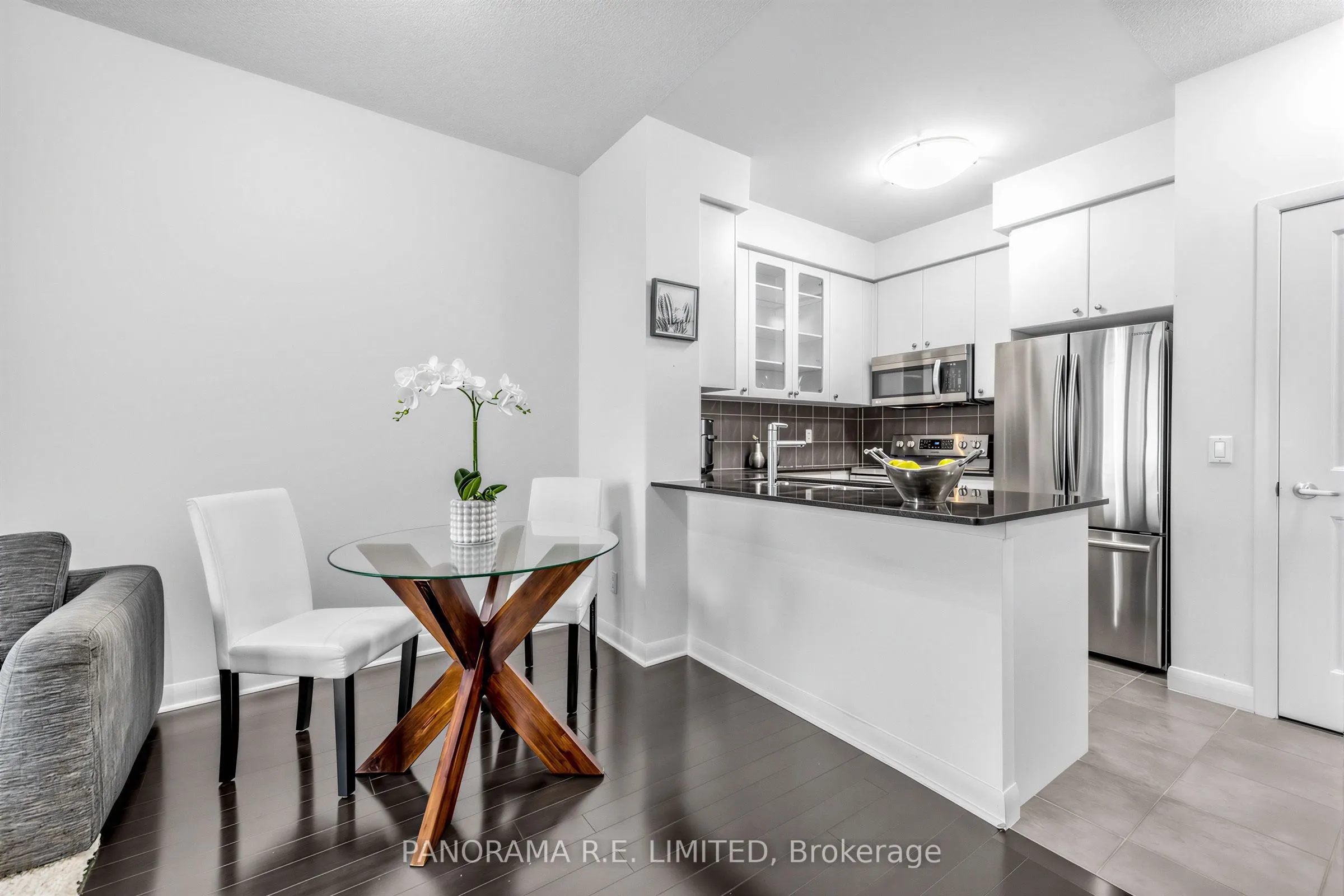 235 Sherway Gardens Road #2411