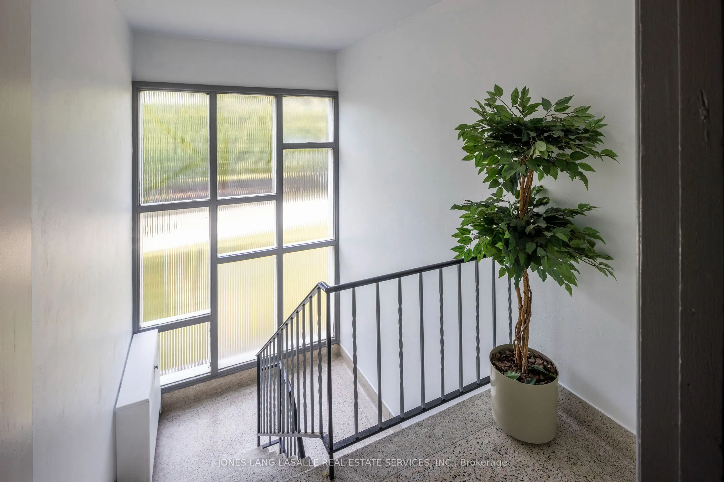 2158 Lilnan Court
