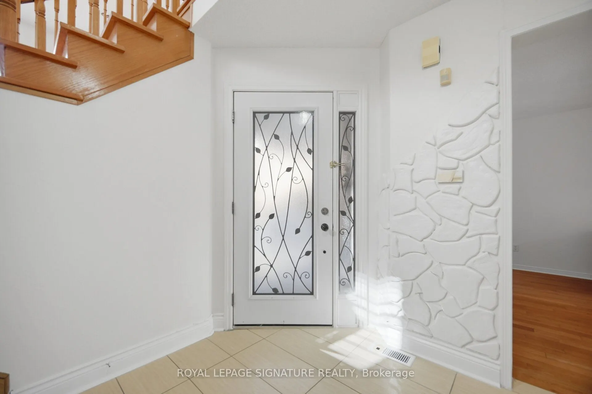 306 Cossack Court