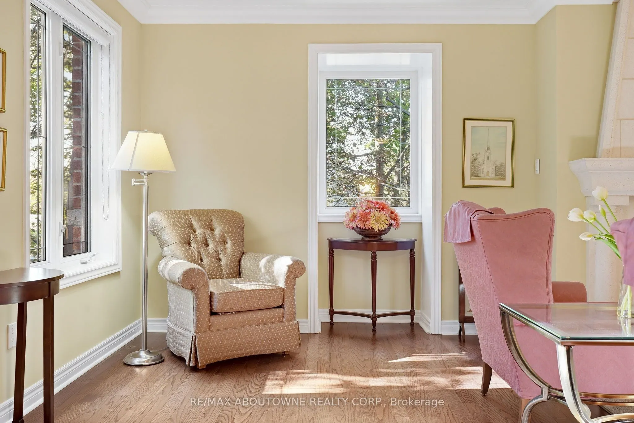 390 Upper Middle Road #301