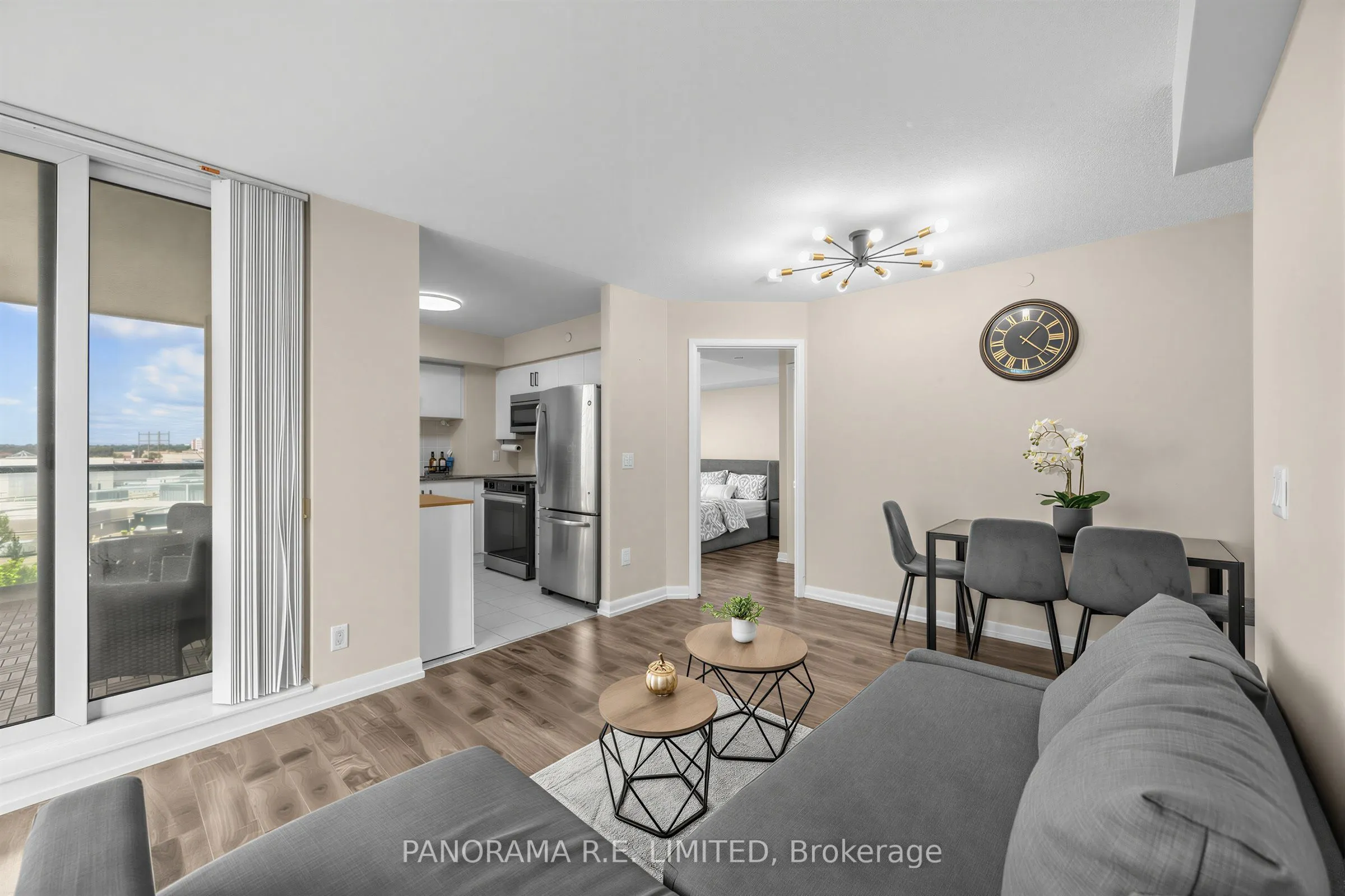 215 Sherway Gardens Road #807