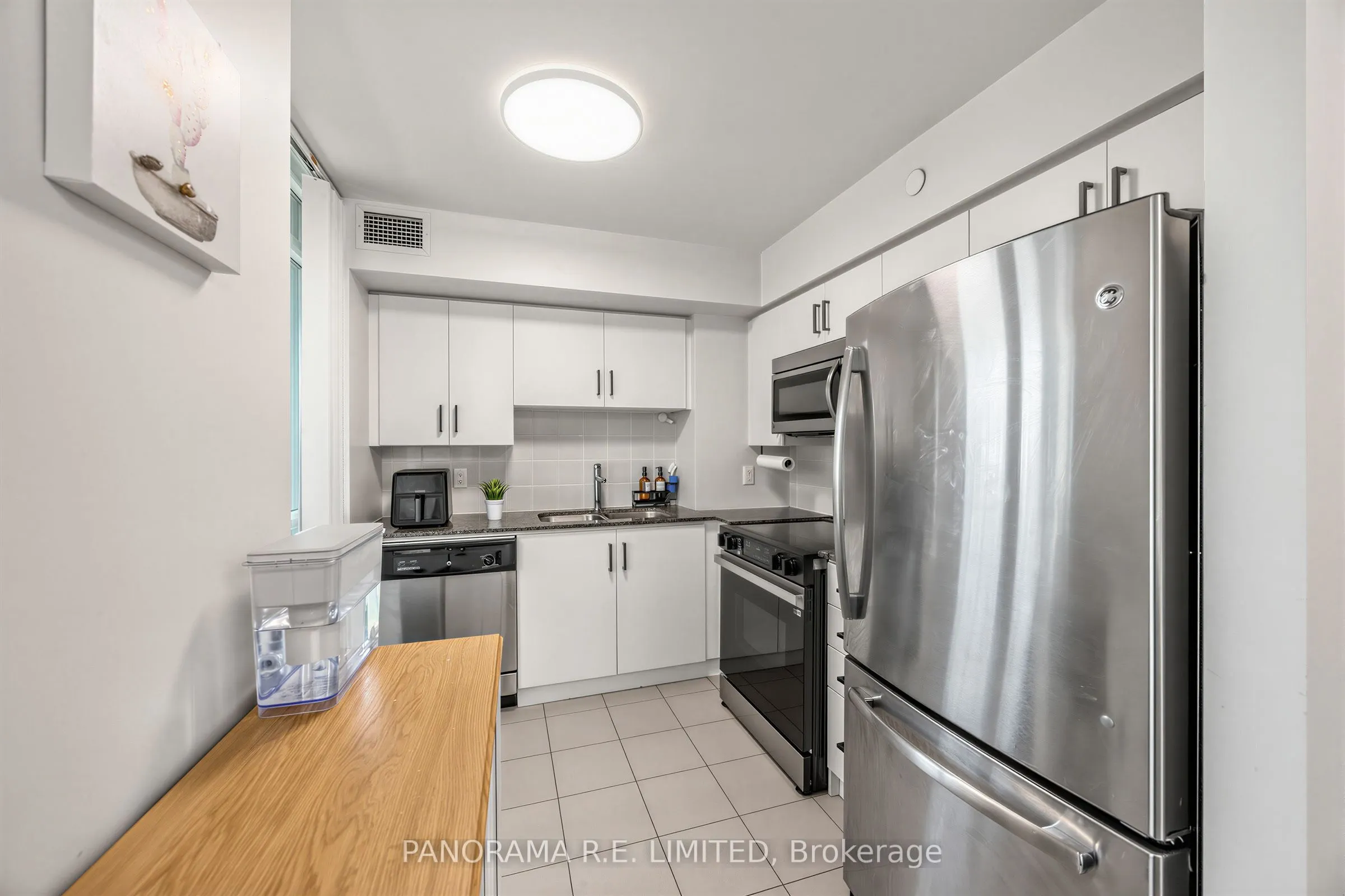 215 Sherway Gardens Road #807