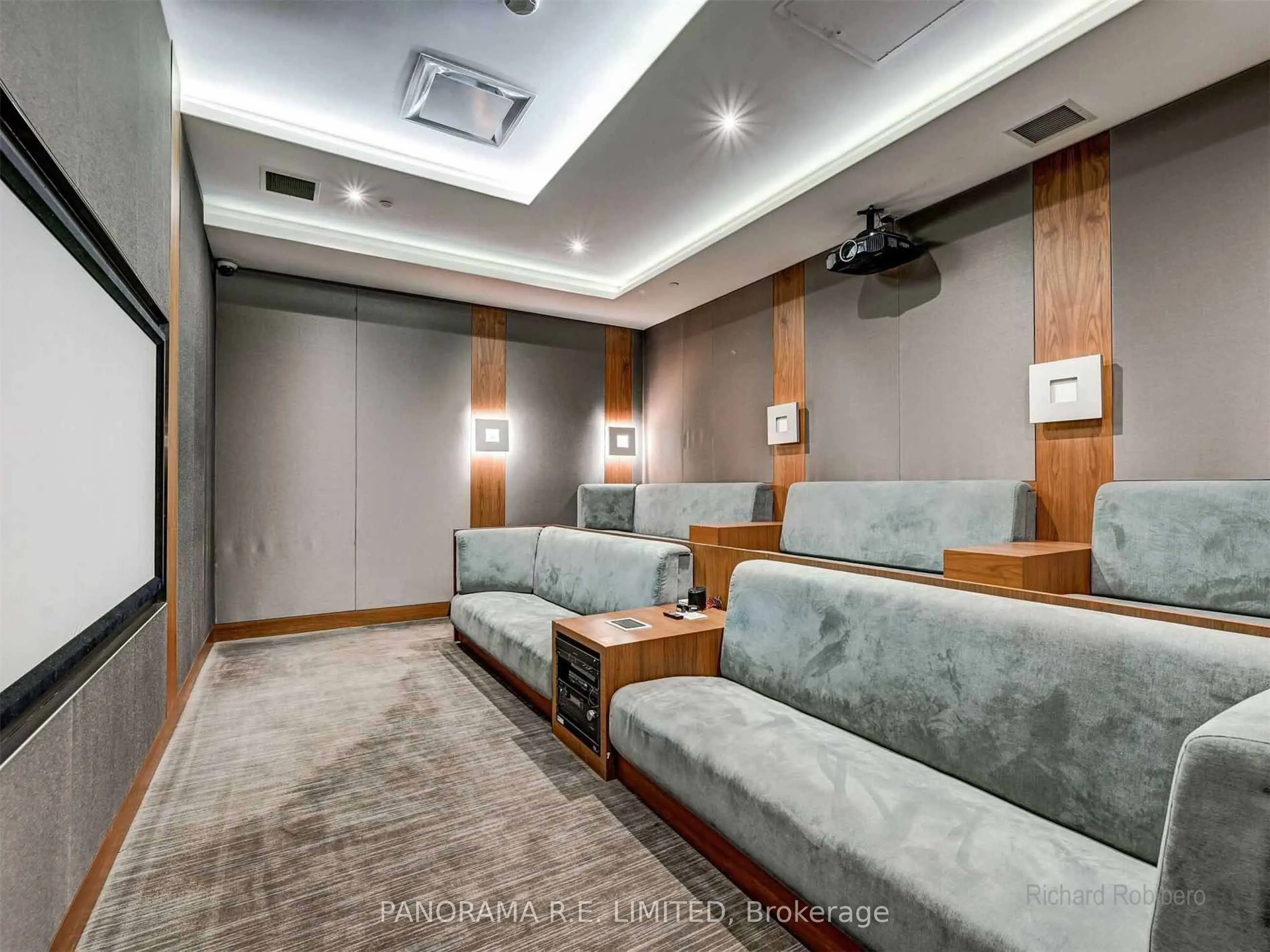 215 Sherway Gardens Road #807
