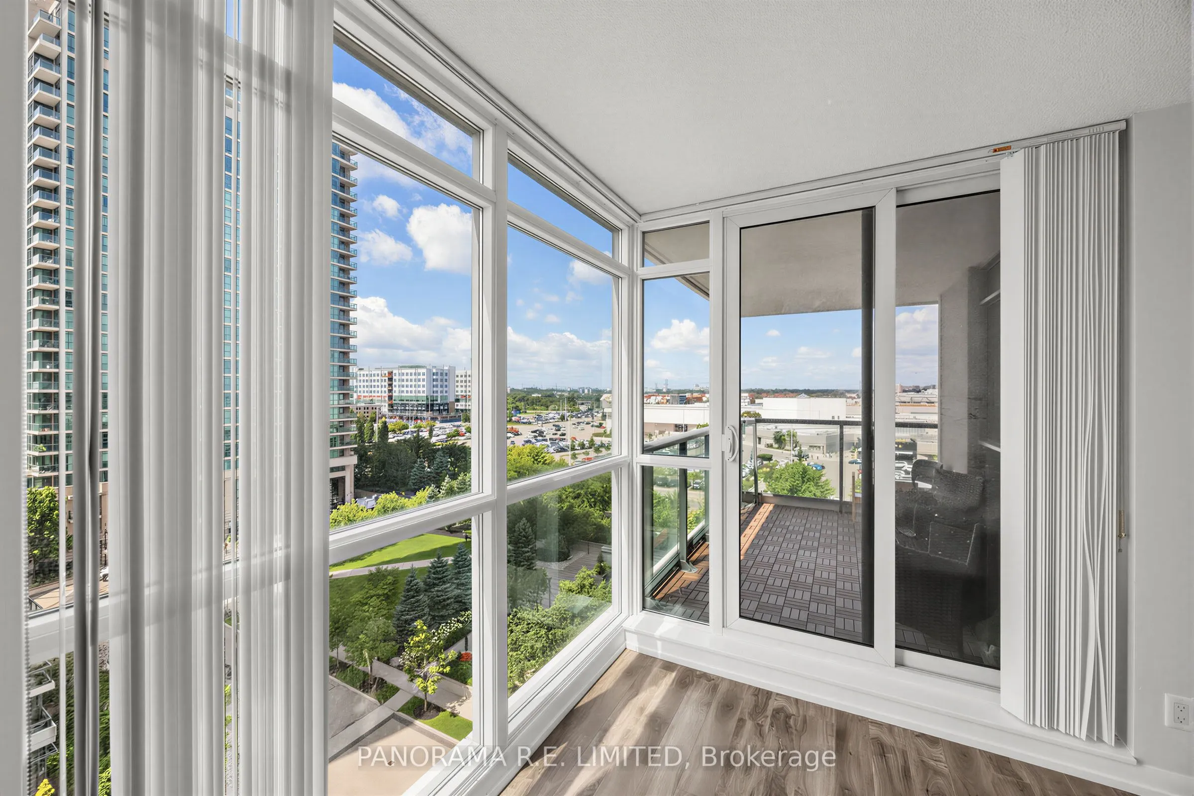 215 Sherway Gardens Road #807