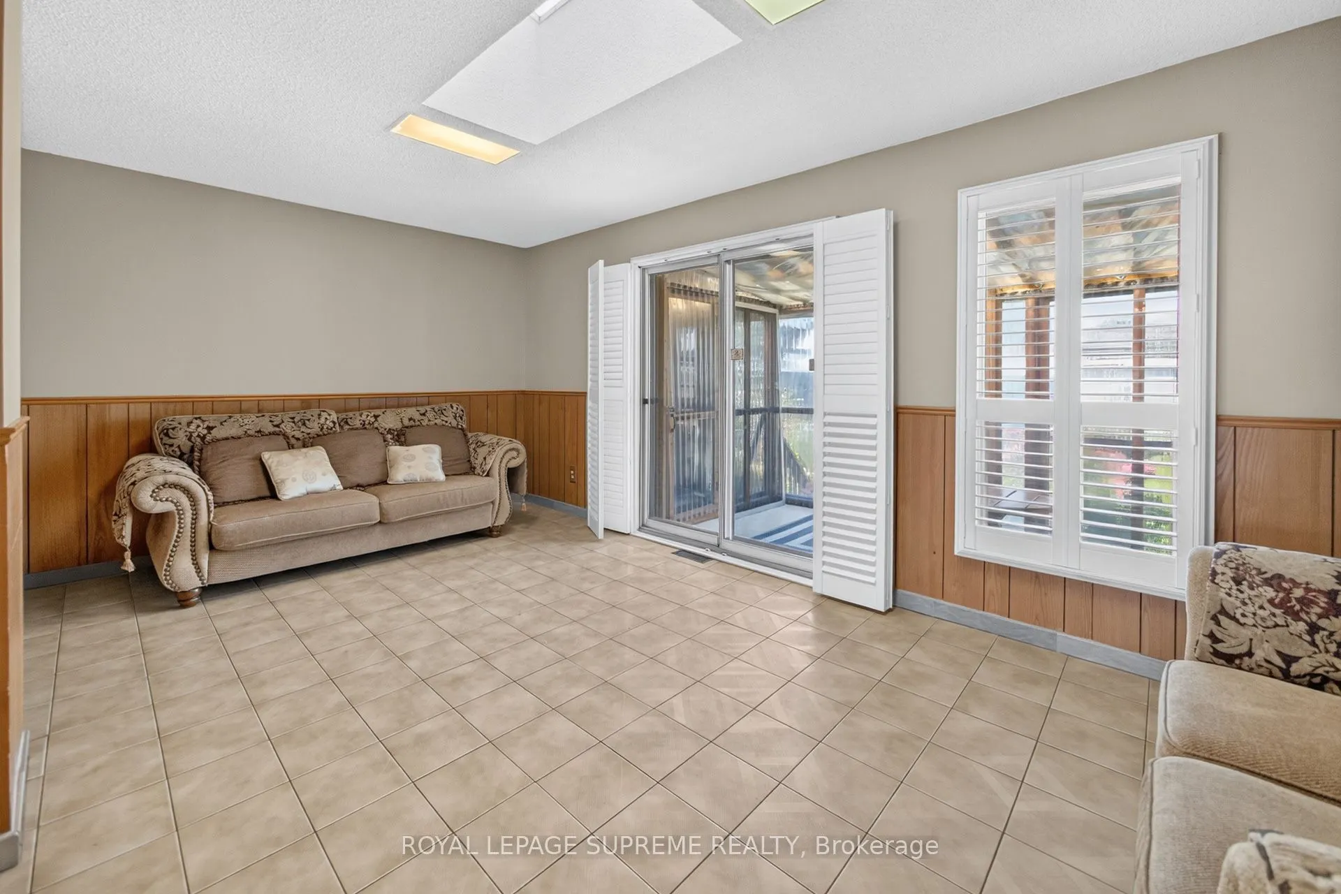 158 Aileen Avenue