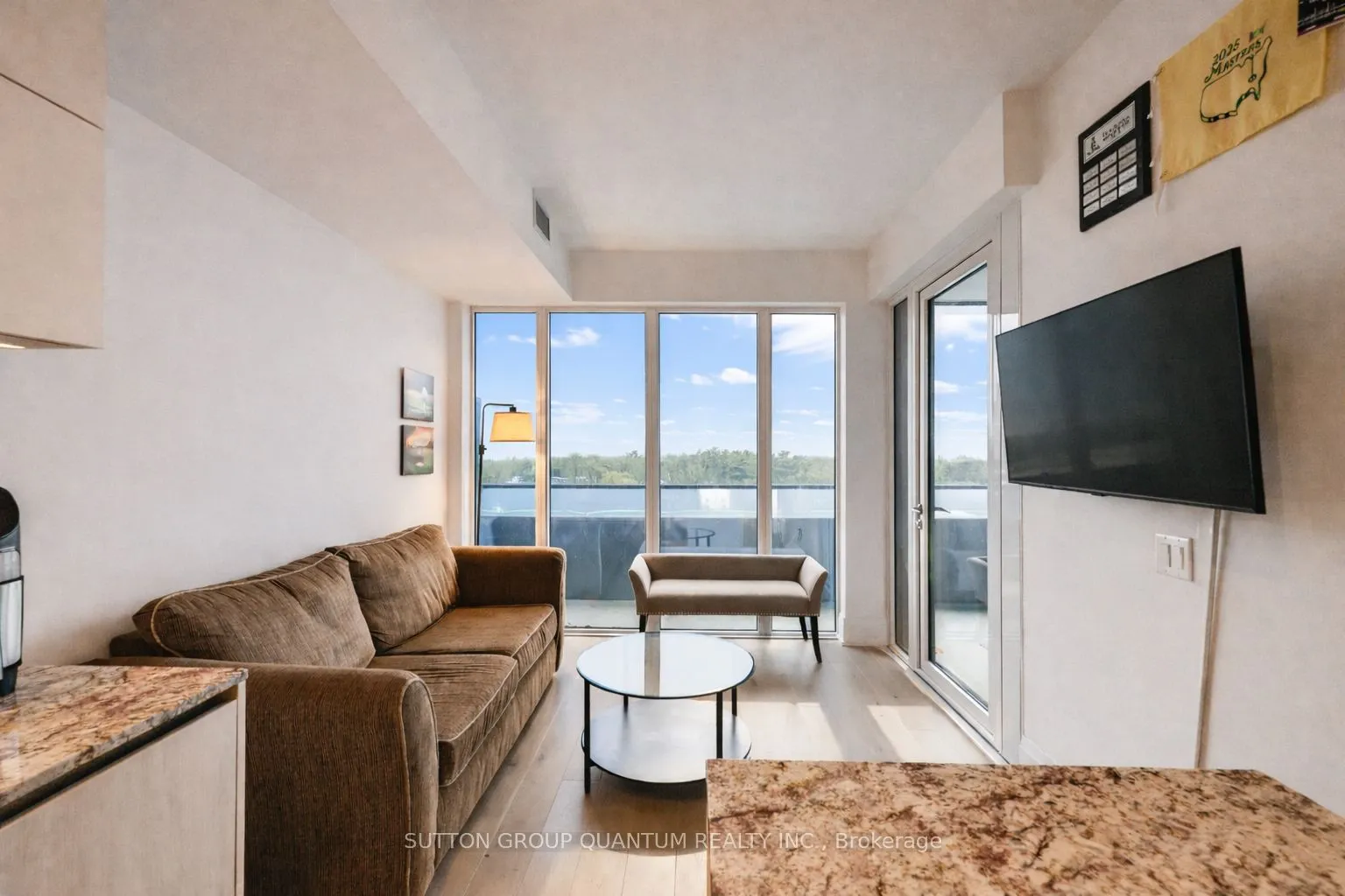 21 Park Street E #1009