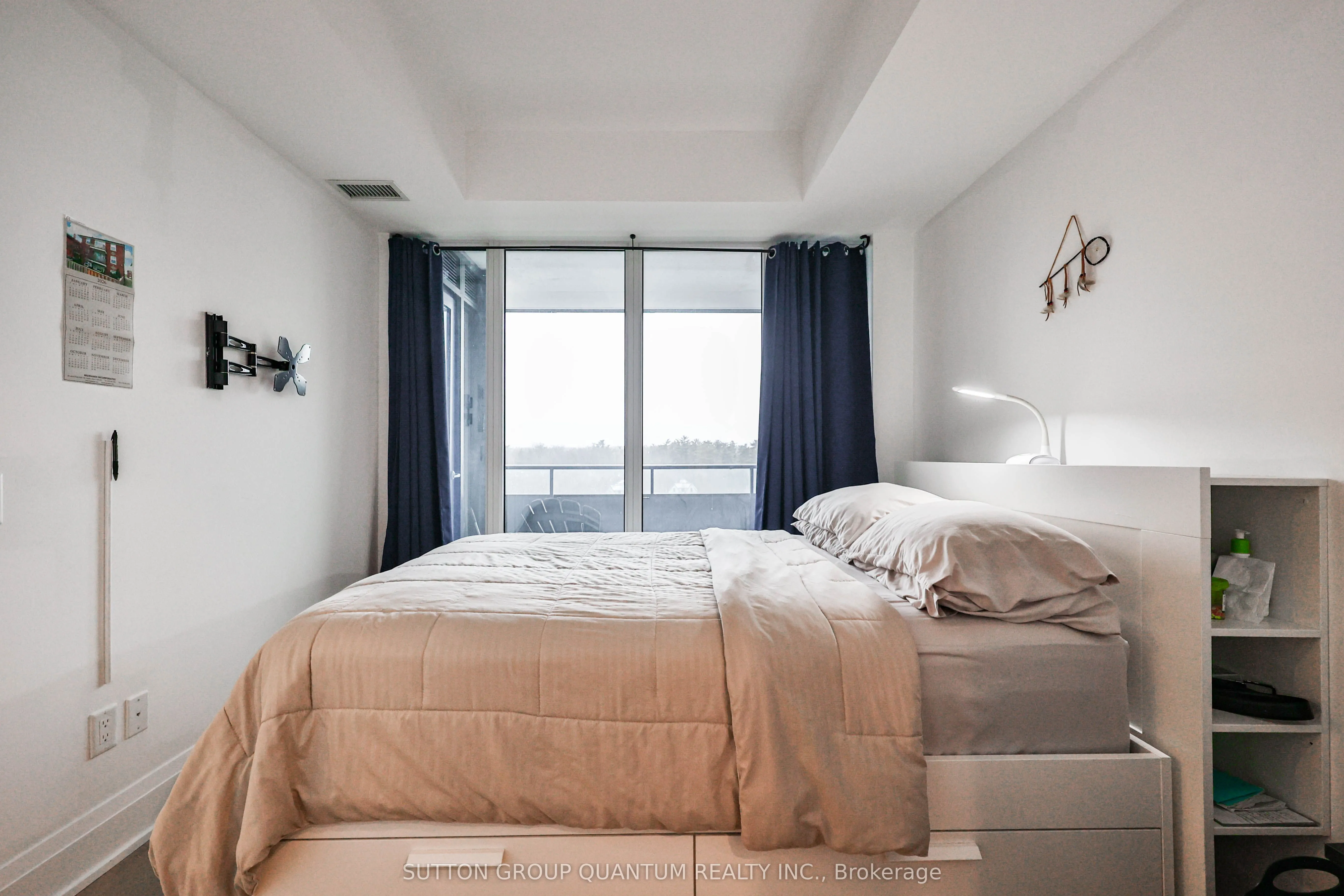 21 Park Street E #1009