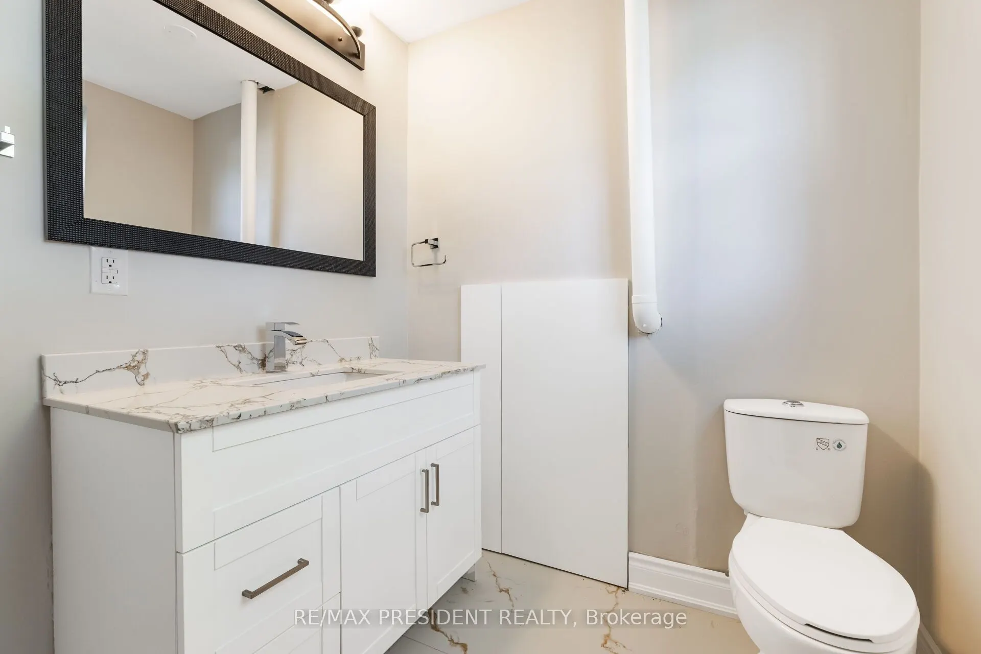 2420 Edenhurst Drive