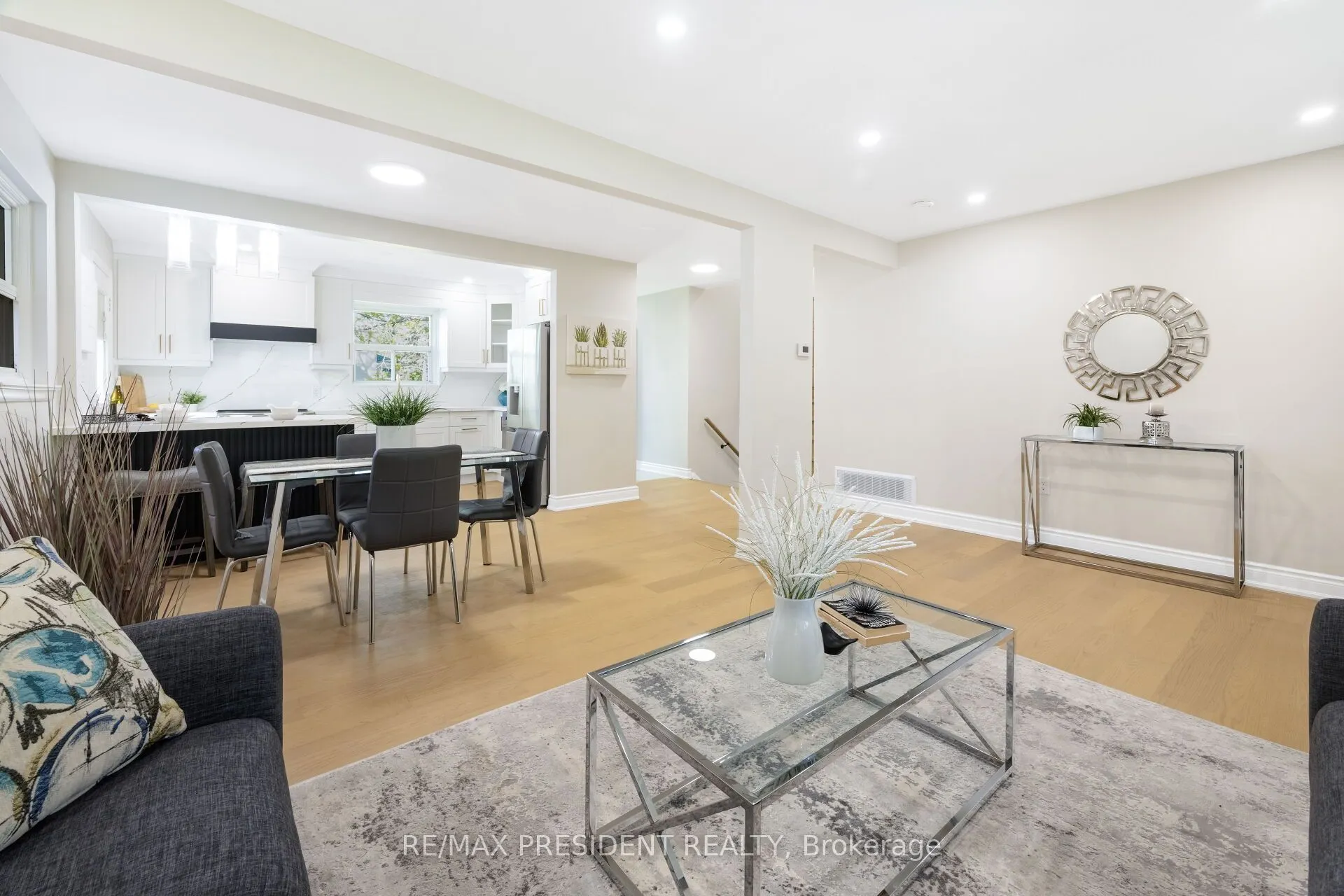 2420 Edenhurst Drive