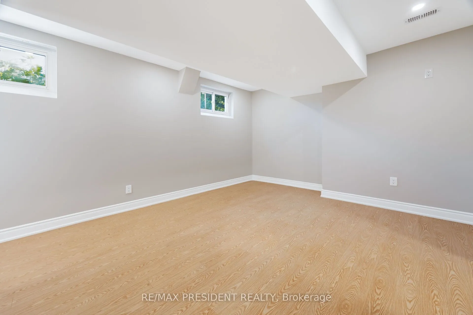 2420 Edenhurst Drive