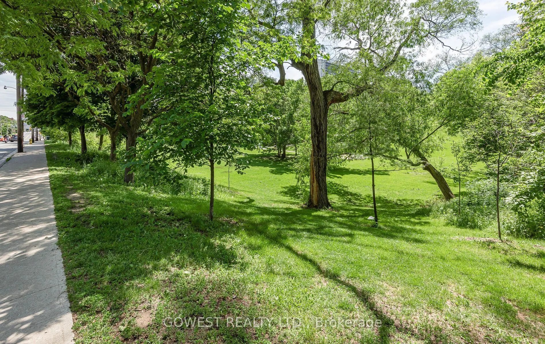 205 Keele Street #306