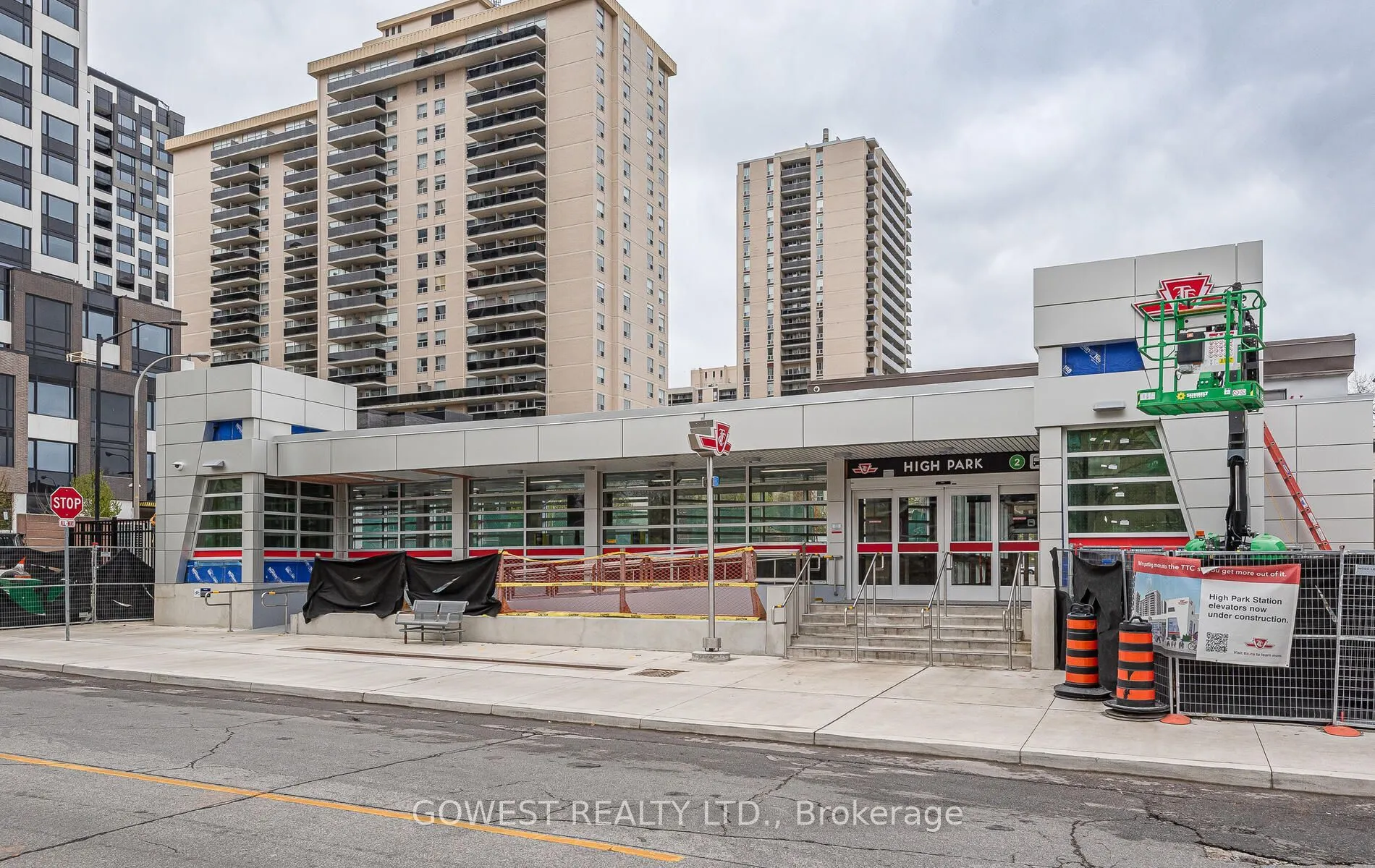 205 Keele Street #306