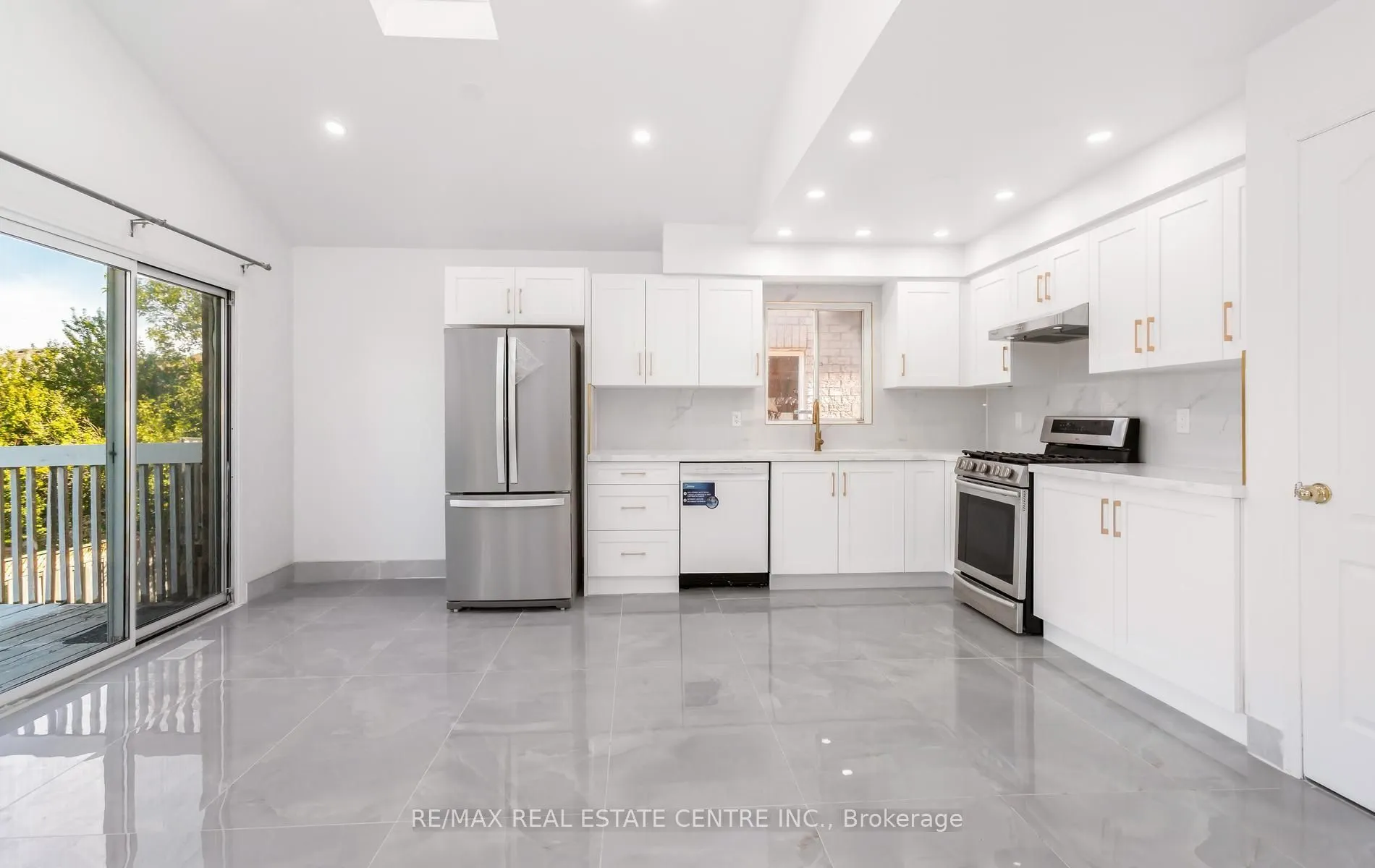 2874 Gardenview Crescent #Upper