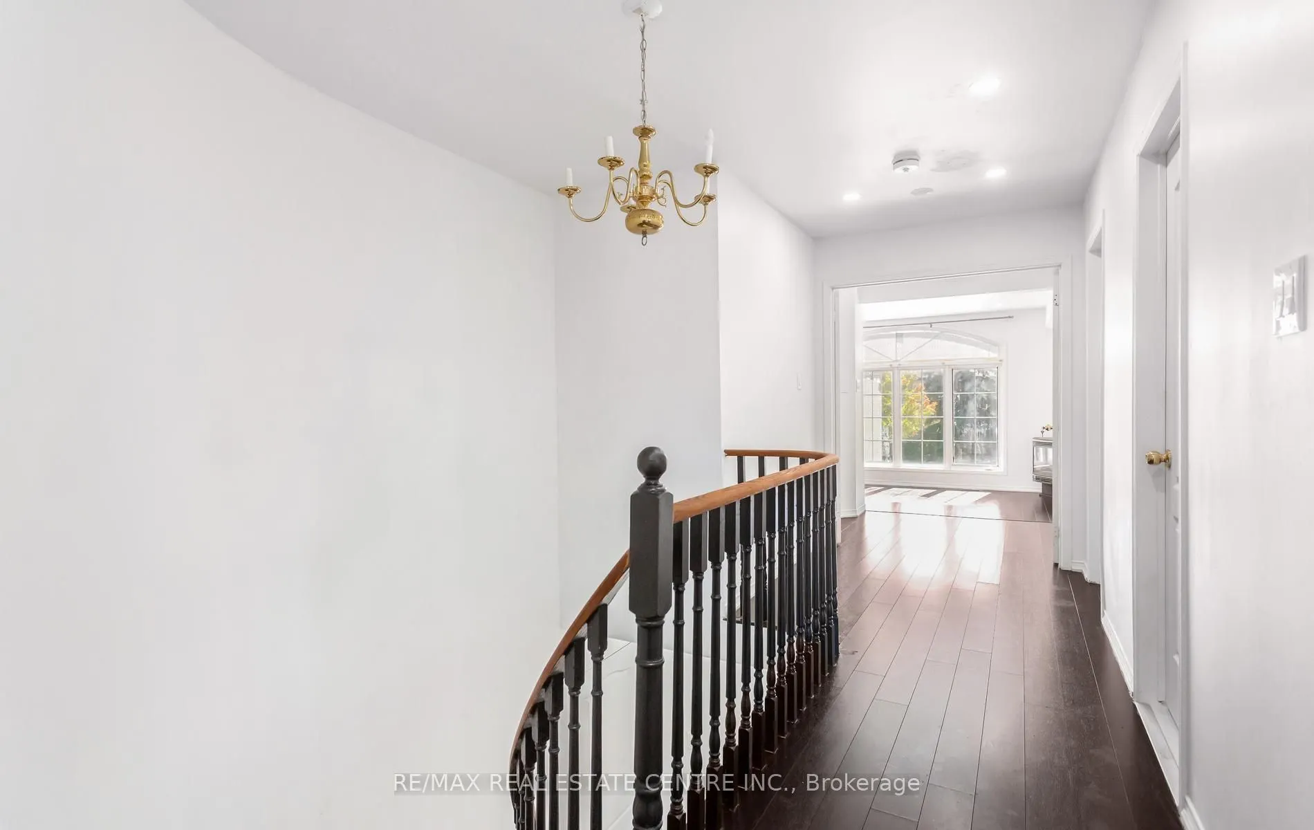2874 Gardenview Crescent #Upper