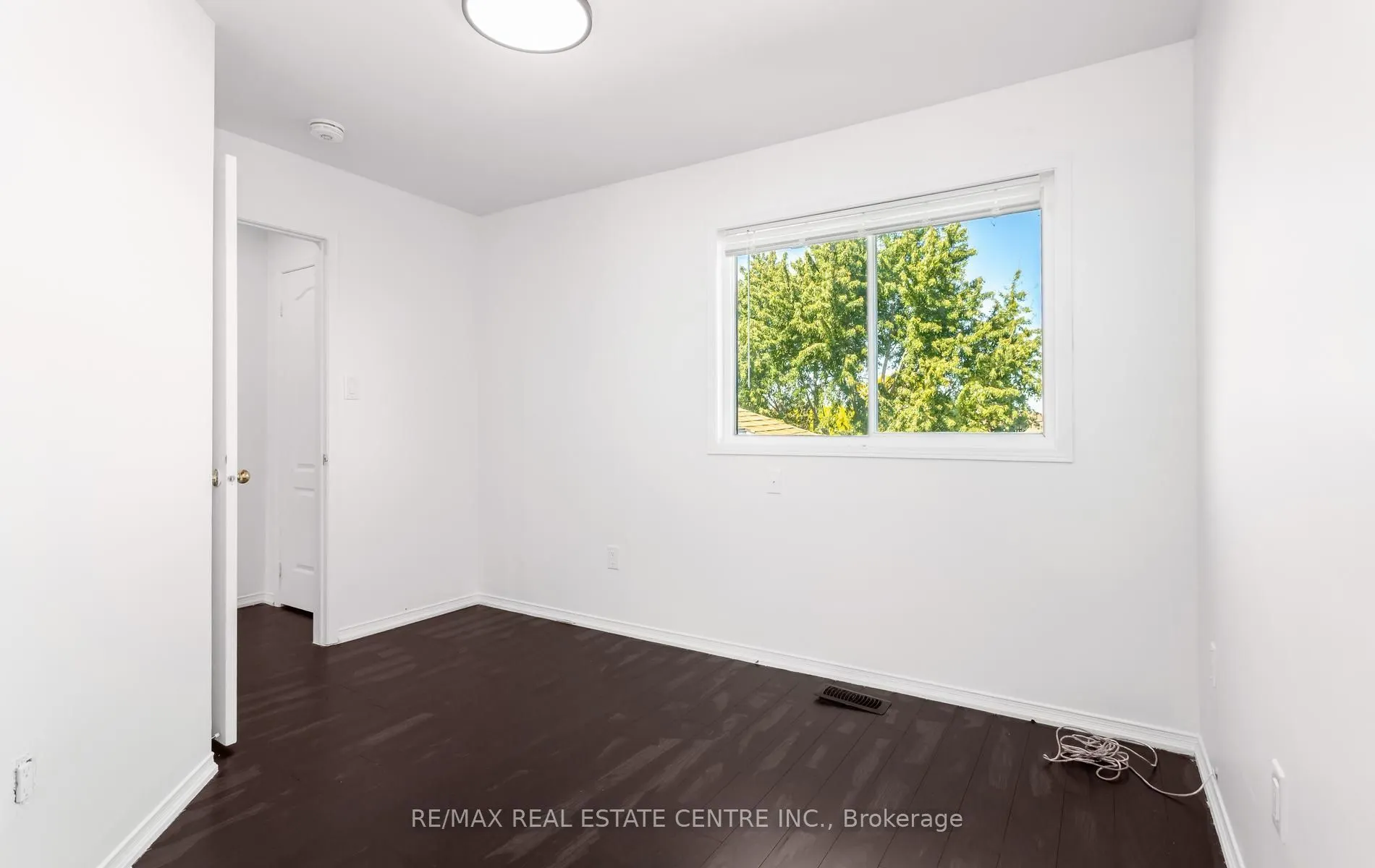 2874 Gardenview Crescent #Upper