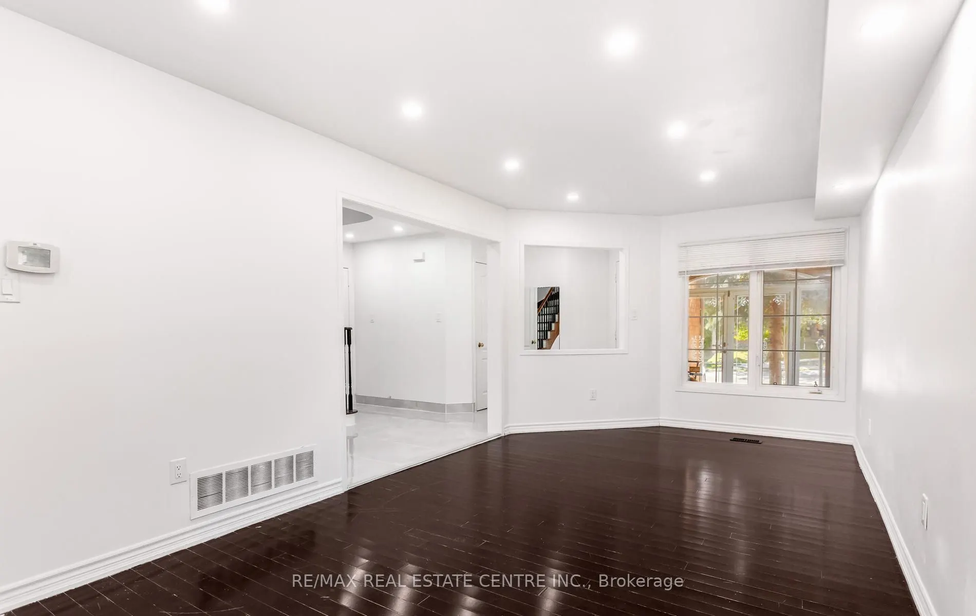 2874 Gardenview Crescent #Upper