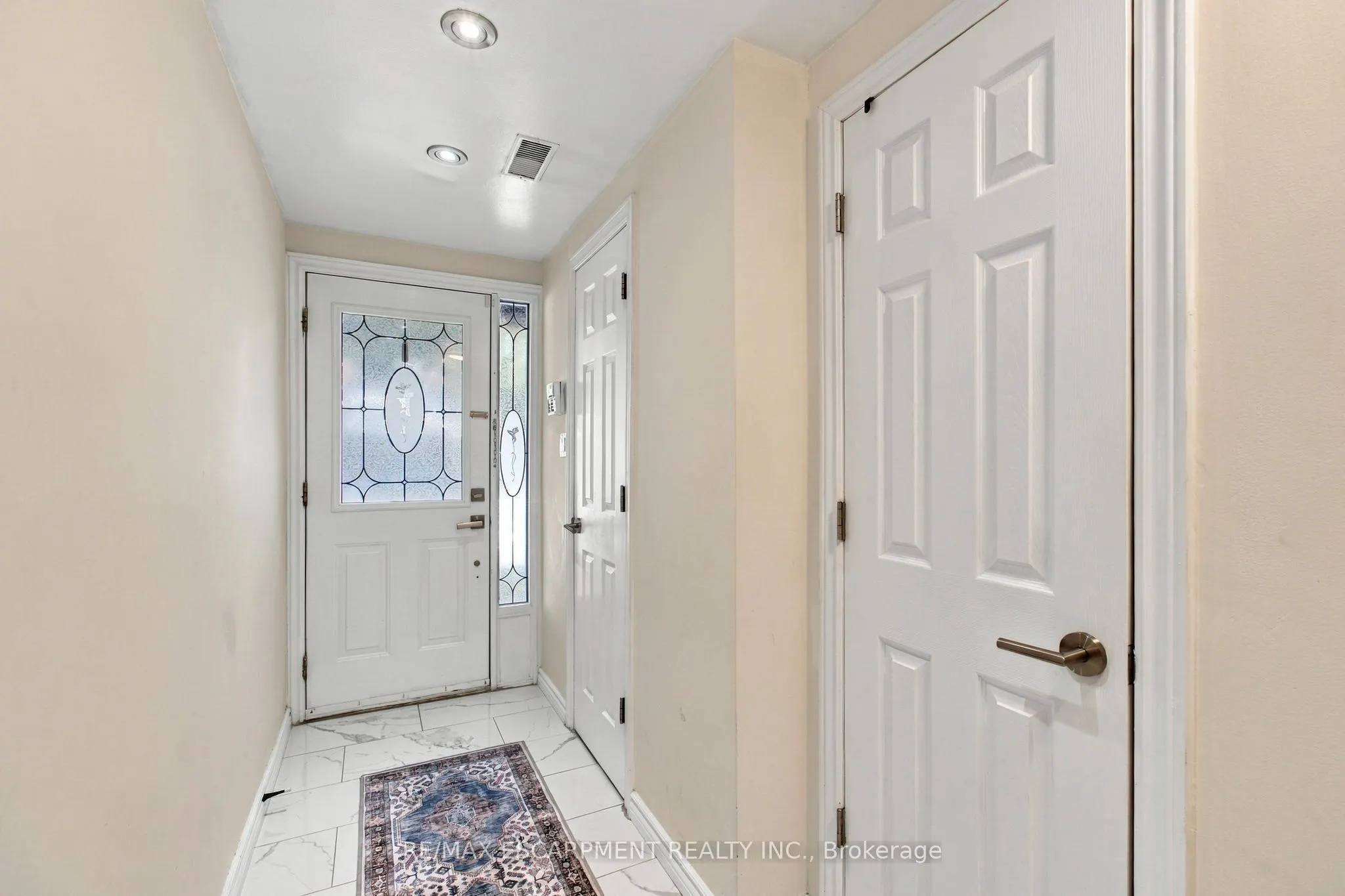 371 Bronte Street S #59