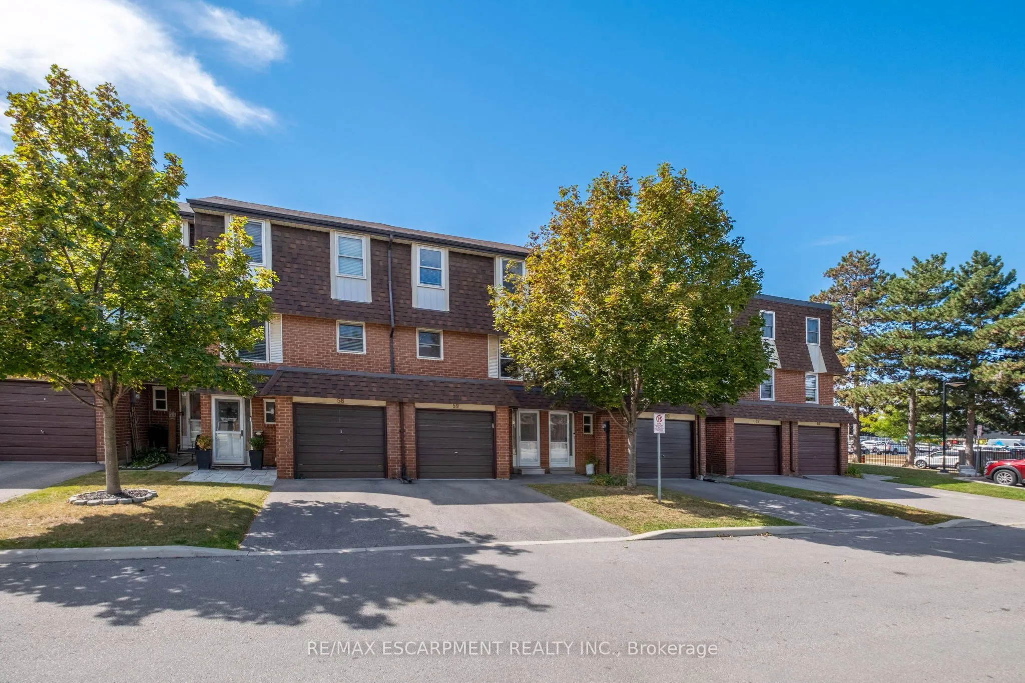 371 Bronte Street S #59
