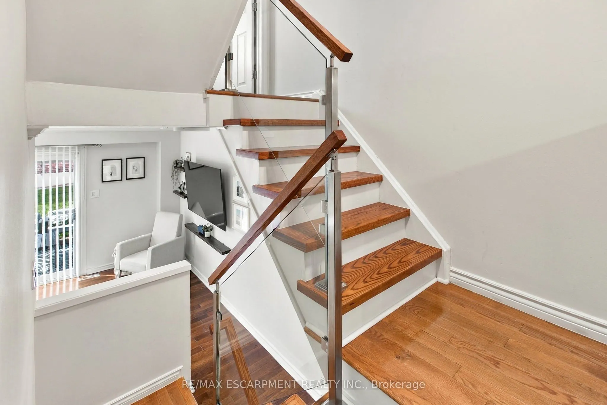 371 Bronte Street S #59