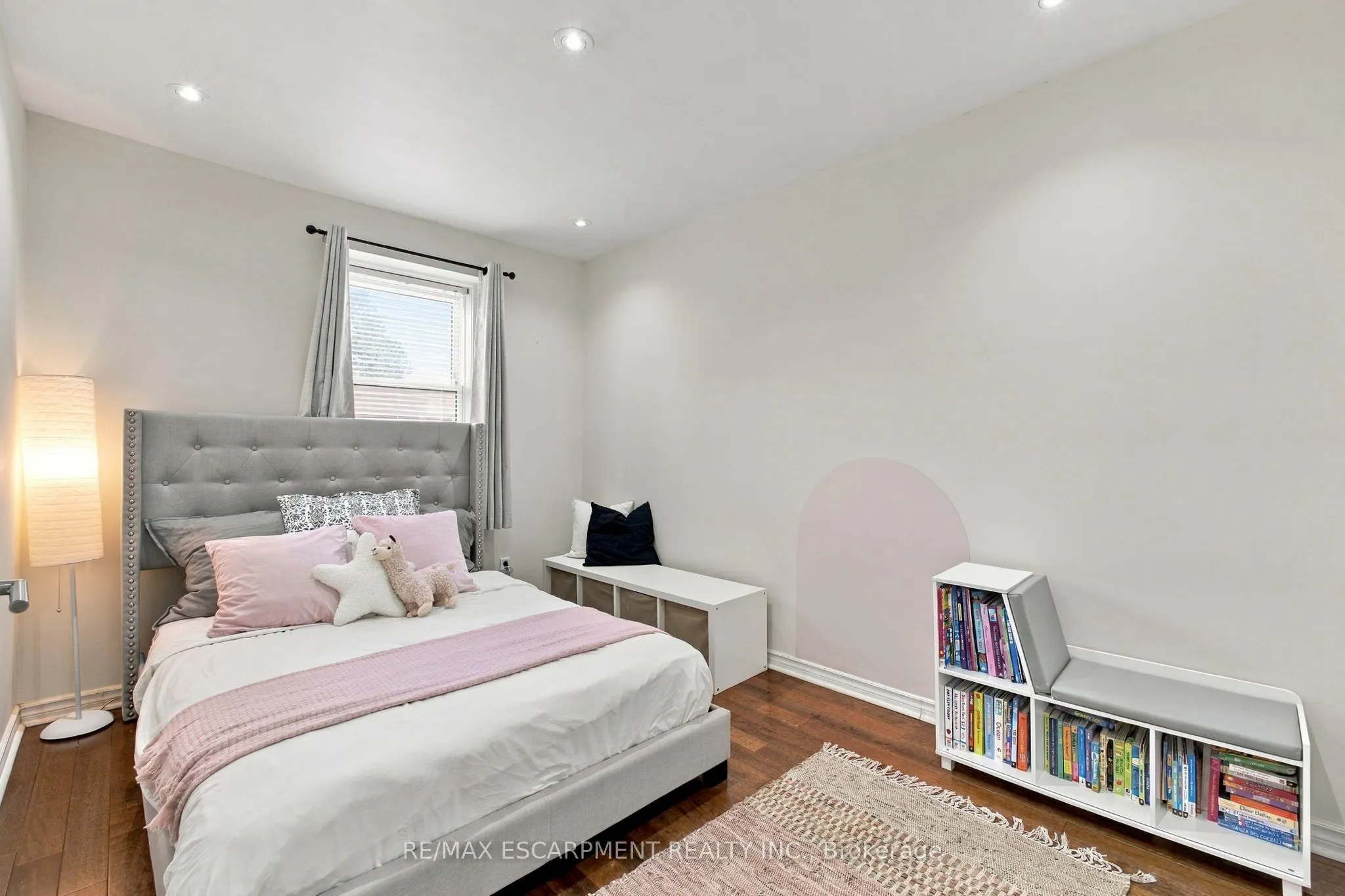 371 Bronte Street S #59