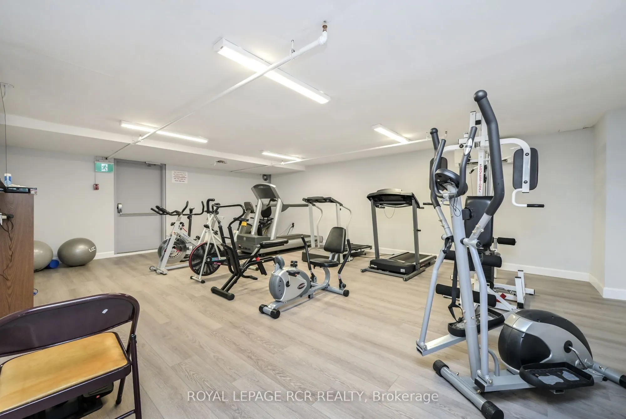 8 Fead Street #404