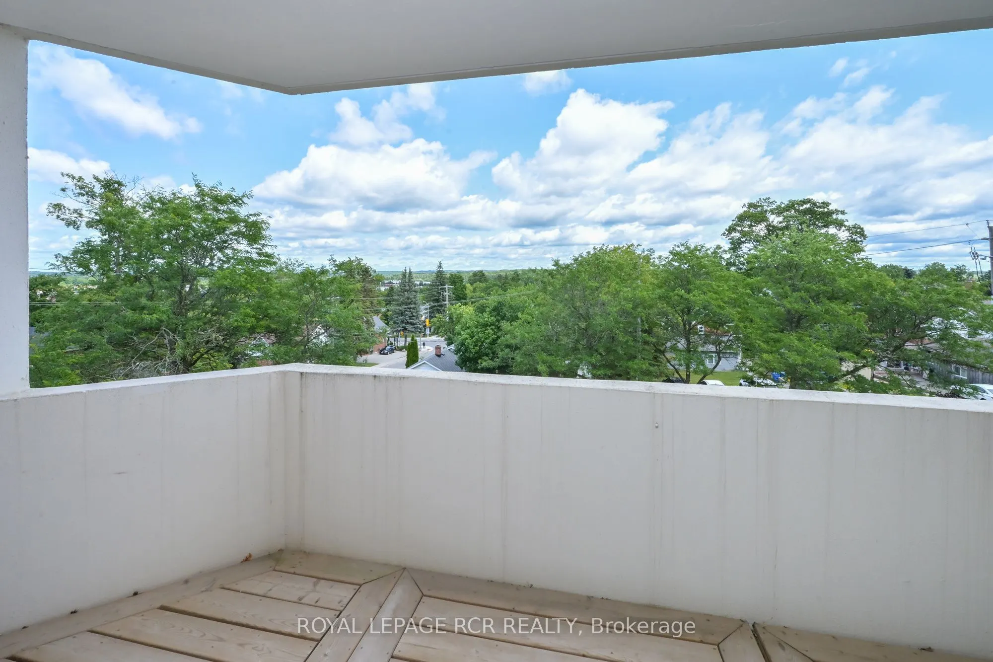 8 Fead Street #404