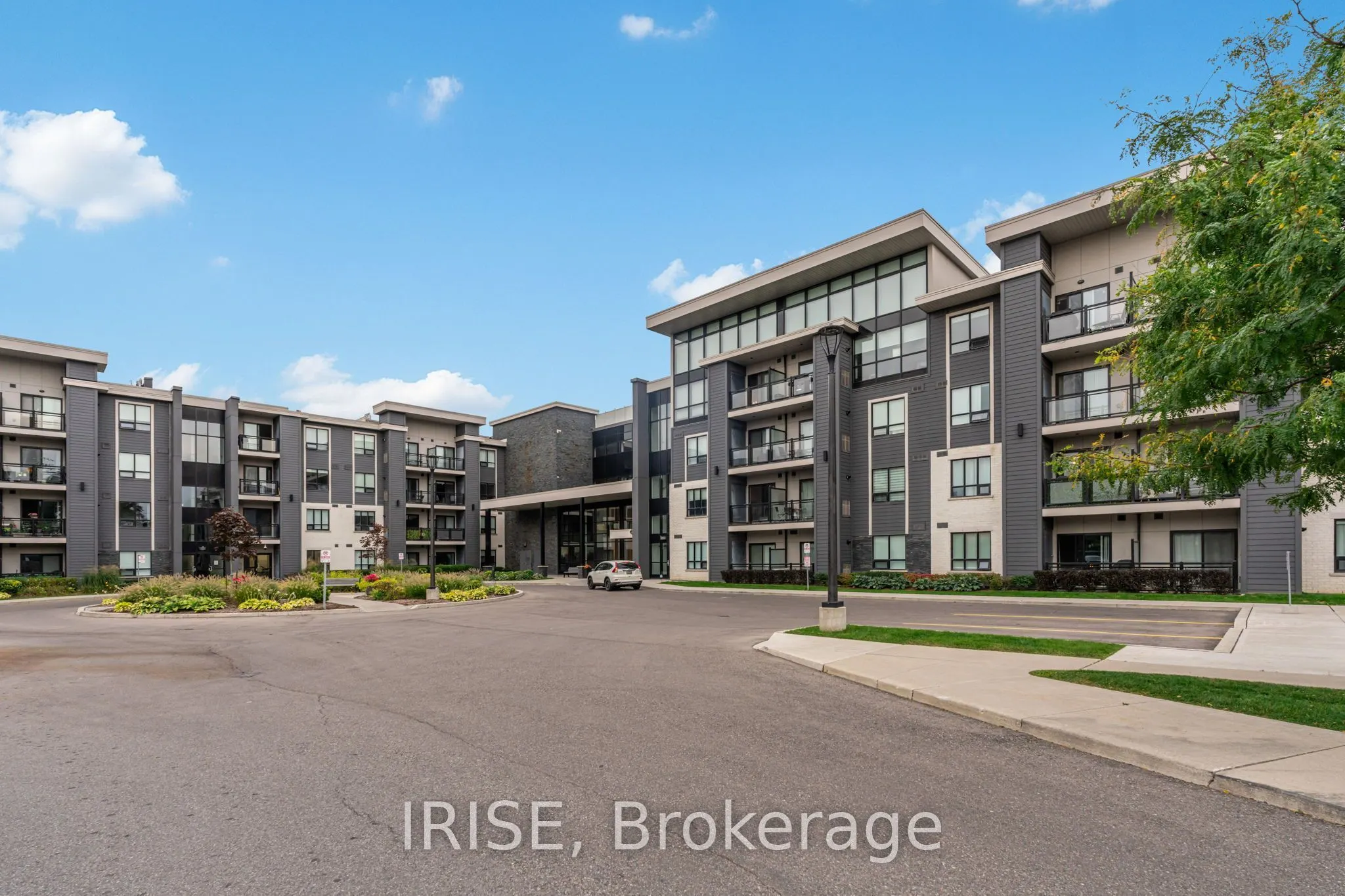3170 Erin Mills Parkway #437