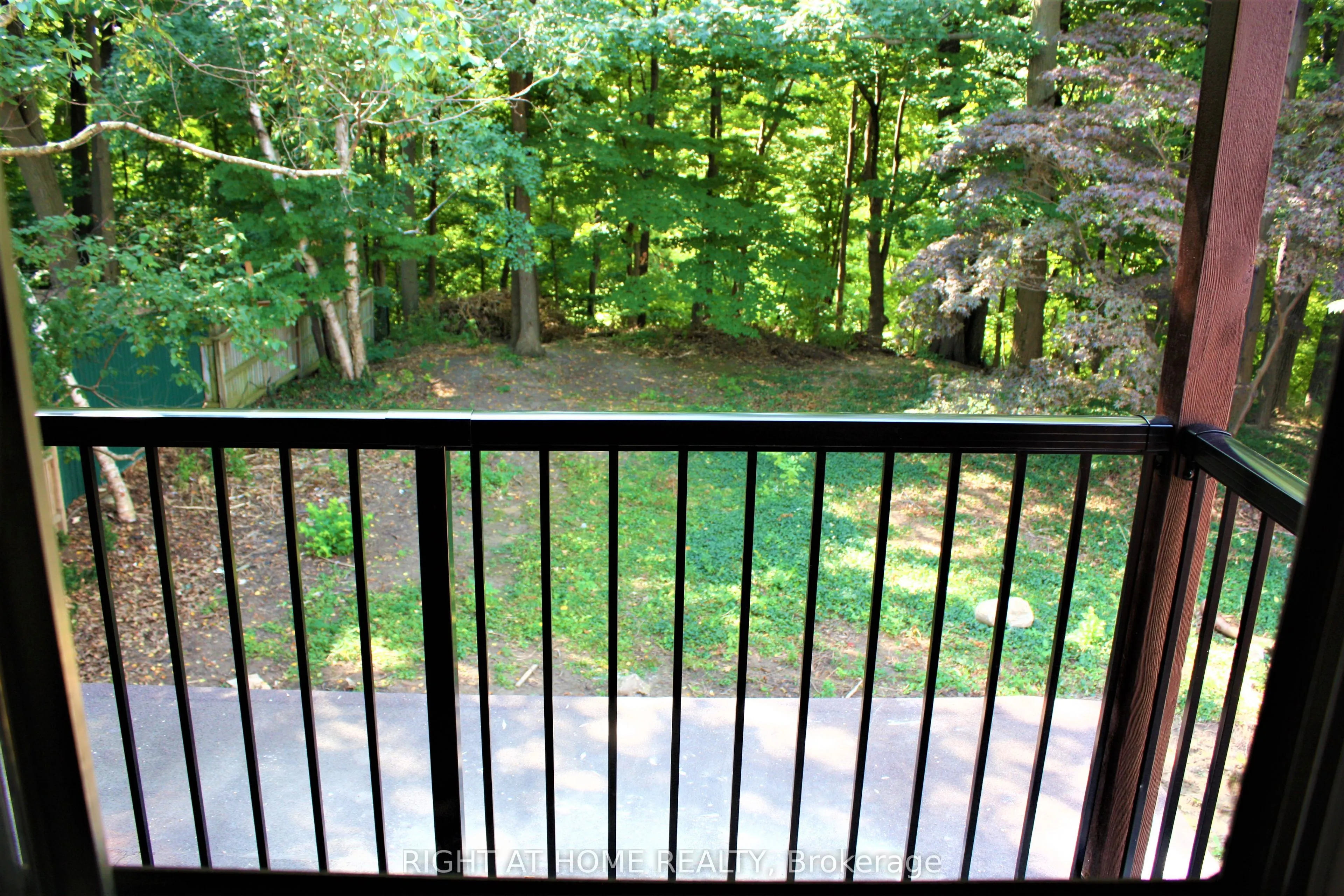 16 Dunning Crescent