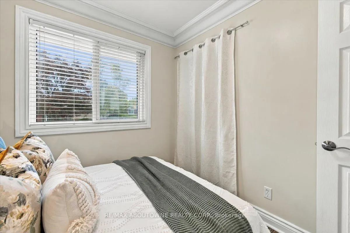 340 Duncombe Drive
