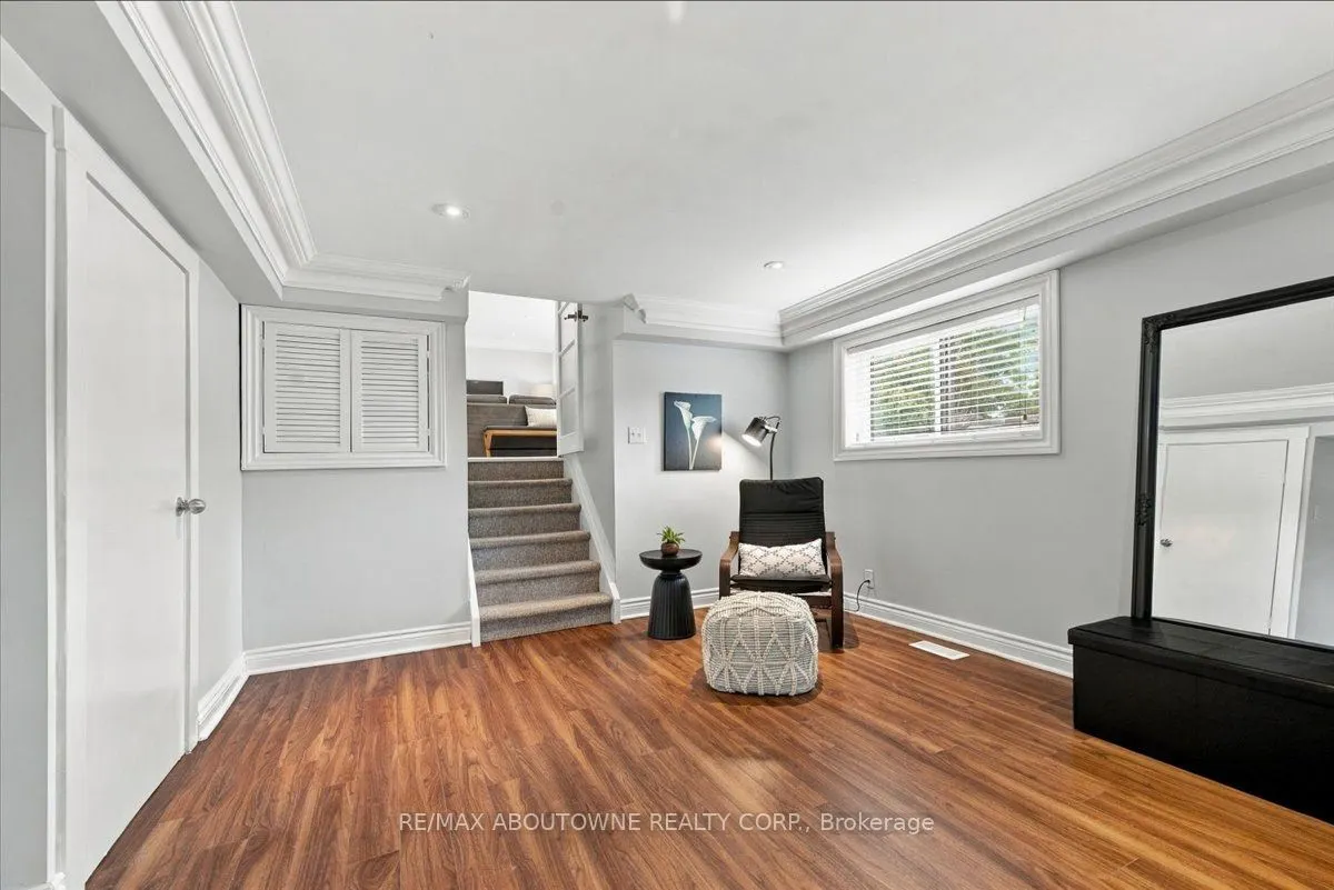 340 Duncombe Drive