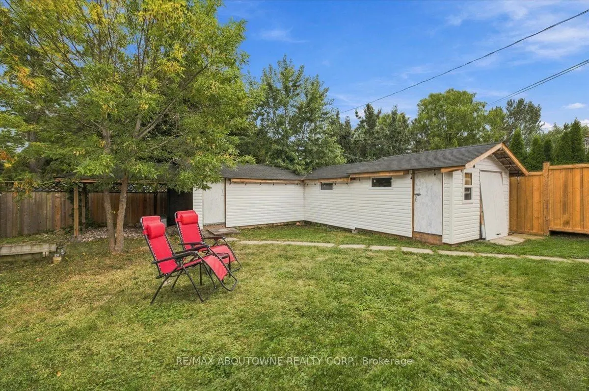 340 Duncombe Drive