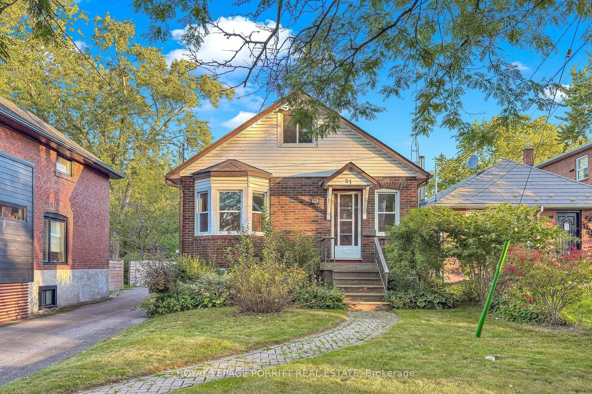 51 Arcadian Circle