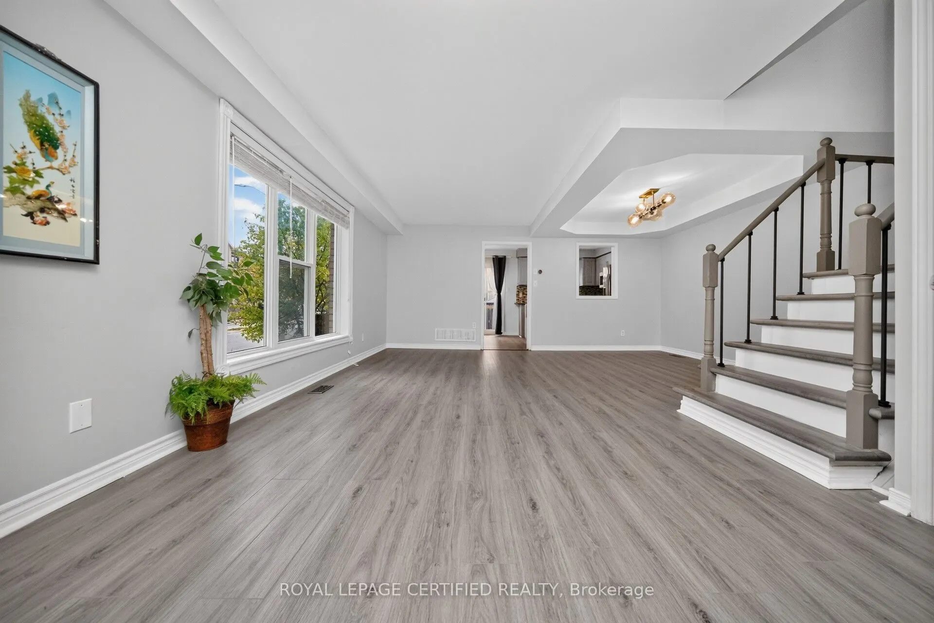 23 Provincial Place