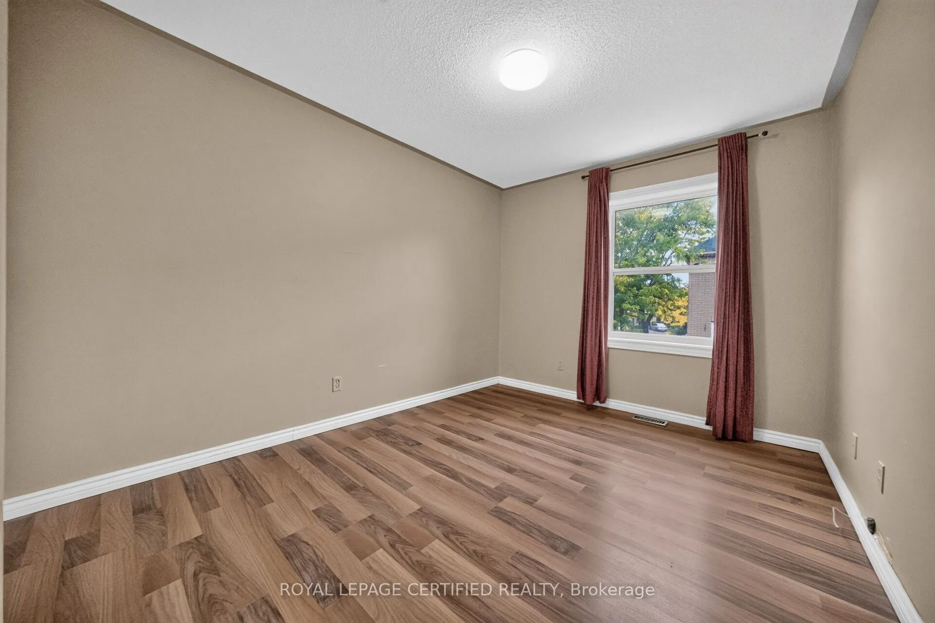 23 Provincial Place