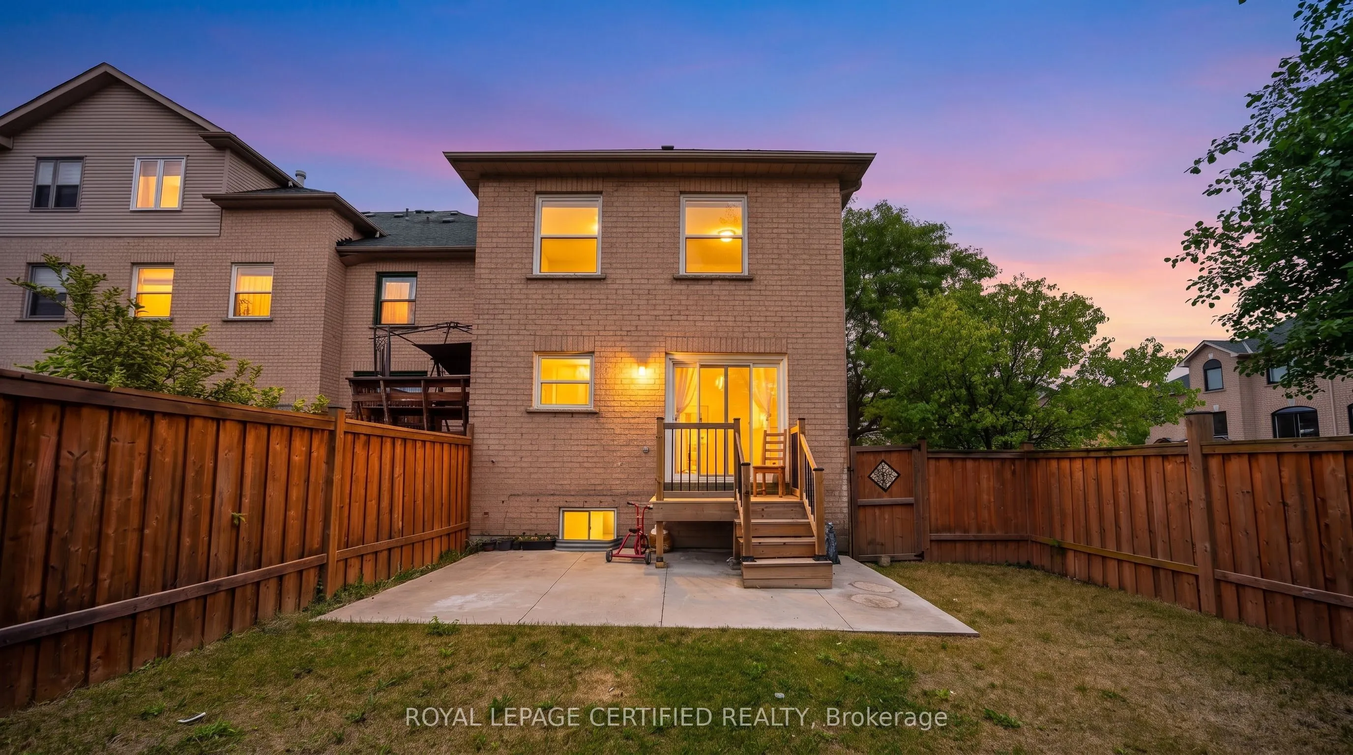 23 Provincial Place