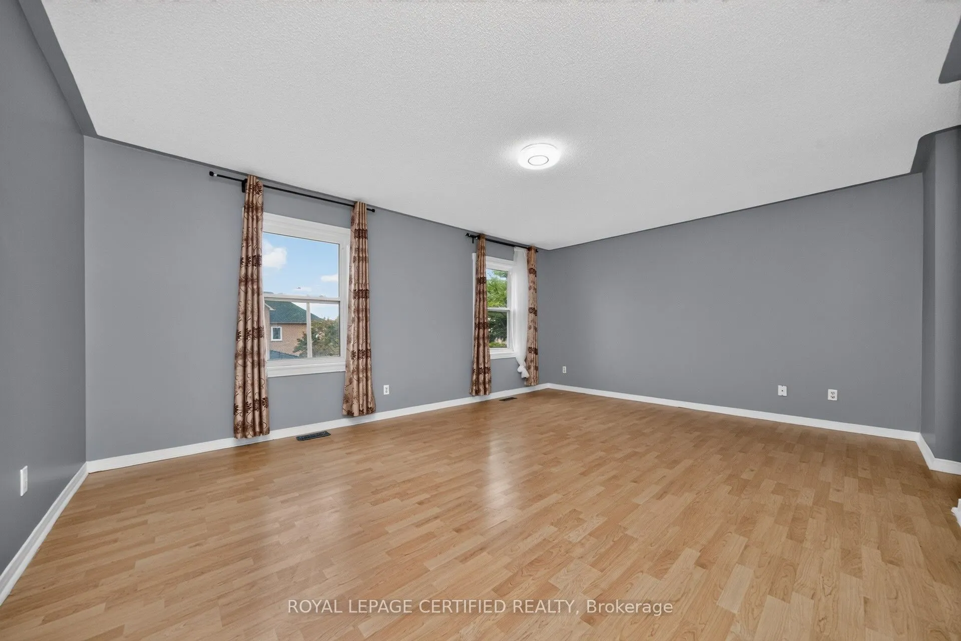 23 Provincial Place