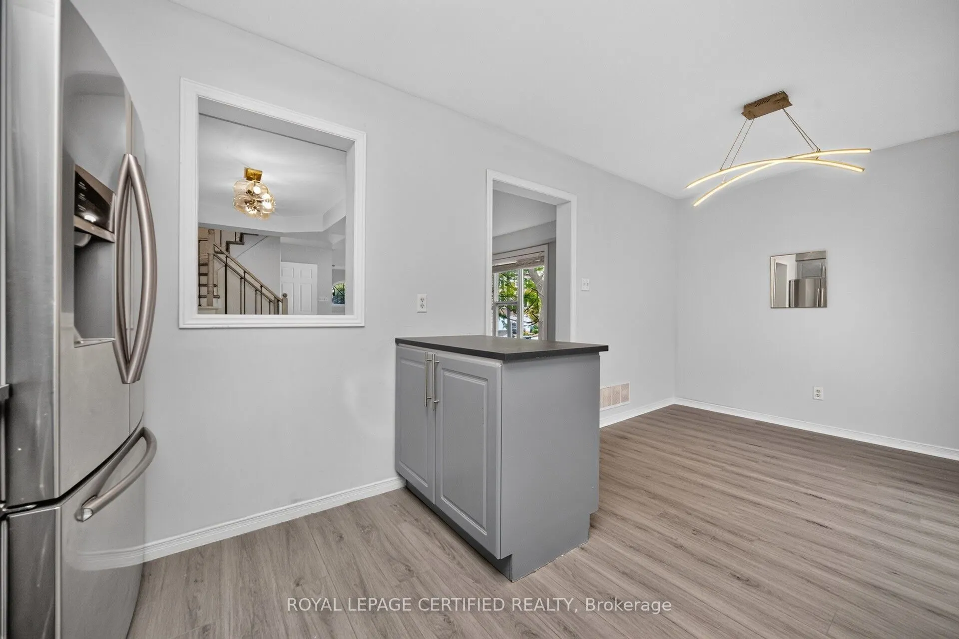 23 Provincial Place