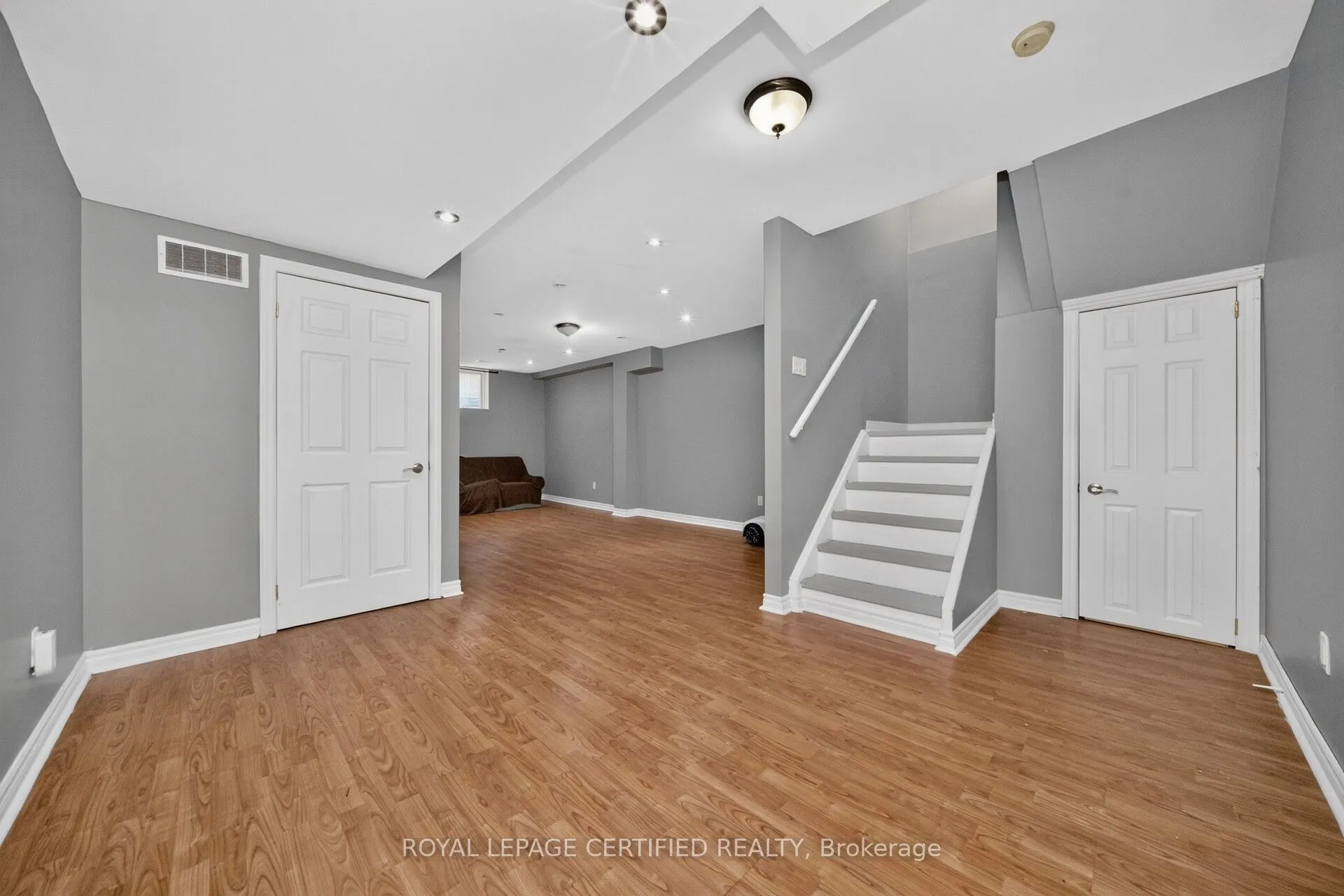 23 Provincial Place