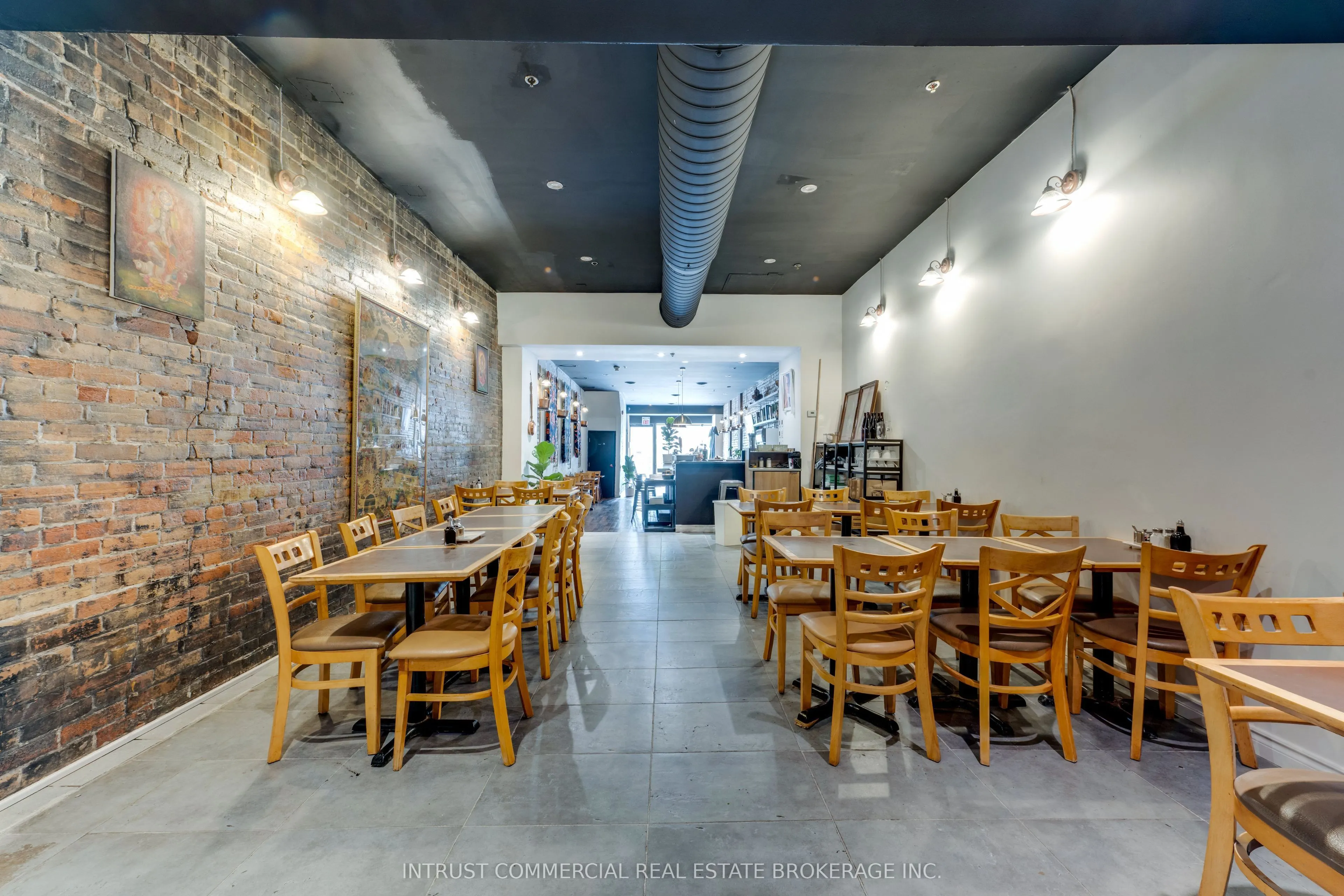 1378 Queen Street W