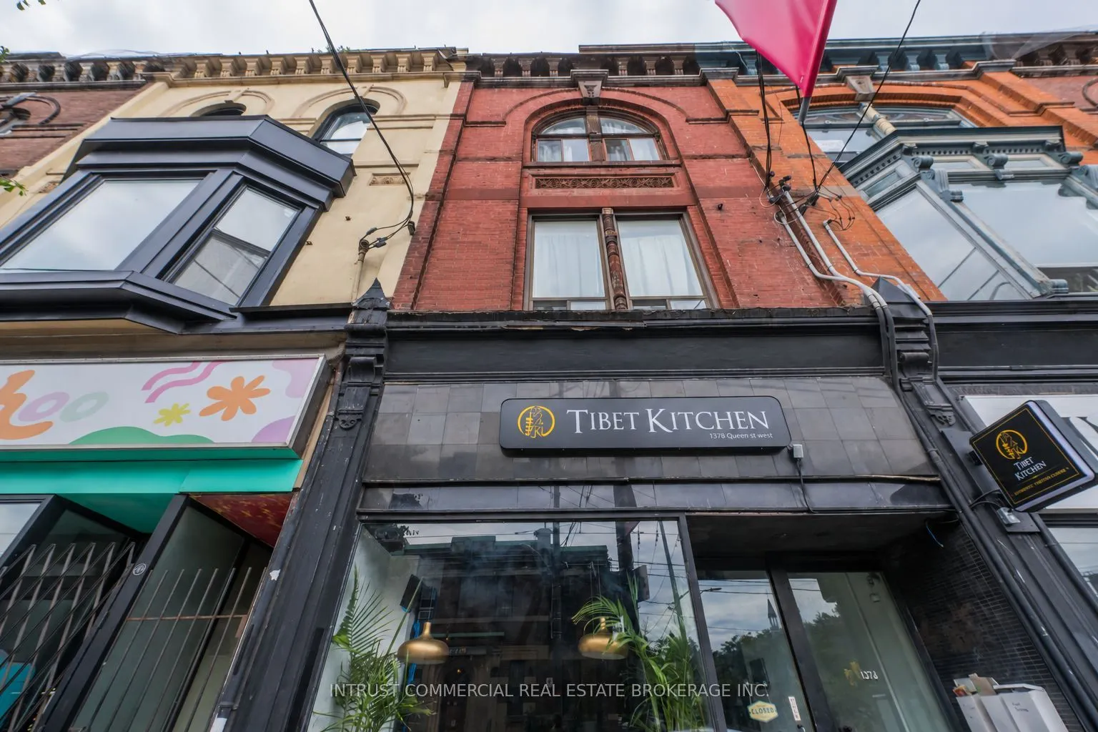 1378 Queen Street W