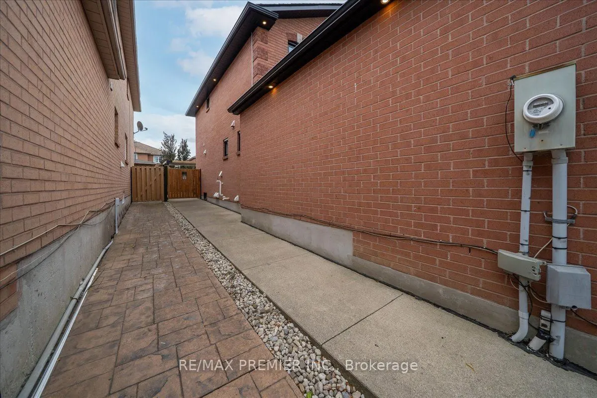 23 Berrydown Drive