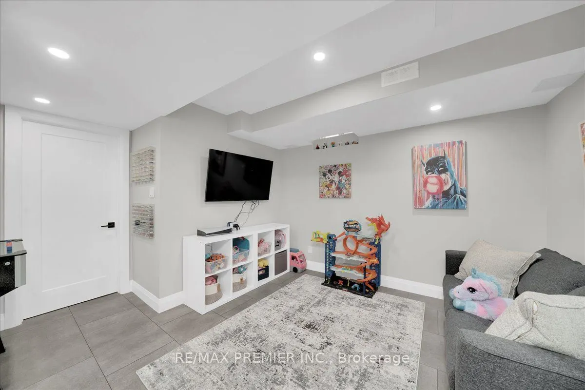 23 Berrydown Drive