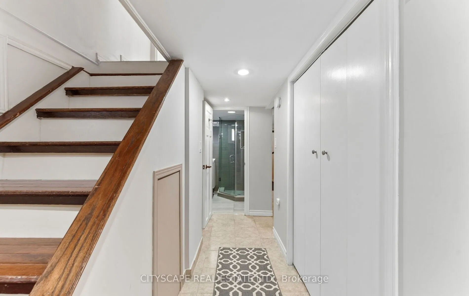 3 Cardell Avenue
