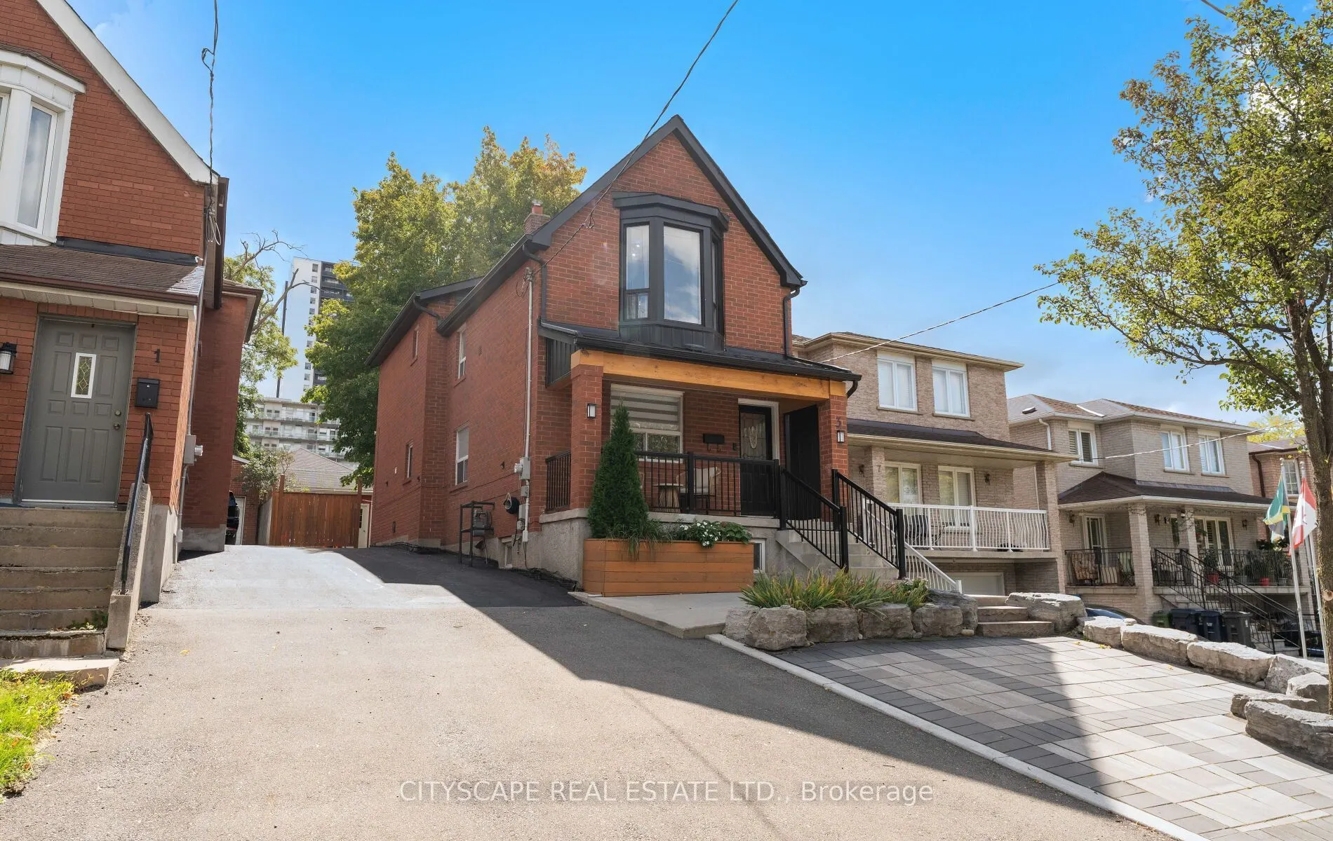 3 Cardell Avenue